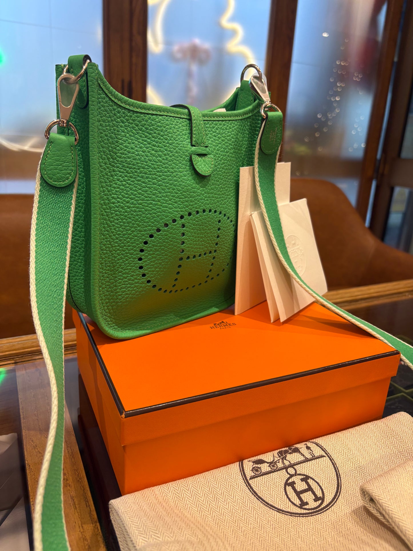 Hermès Evelyne