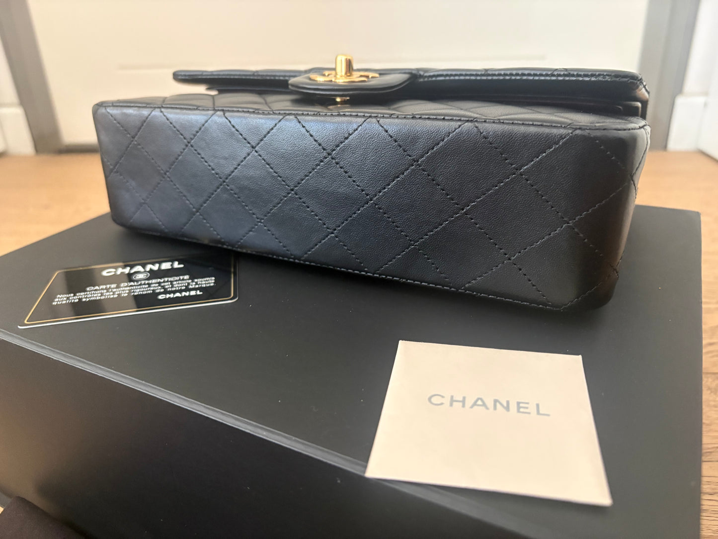 Chanel classica minuteria oro