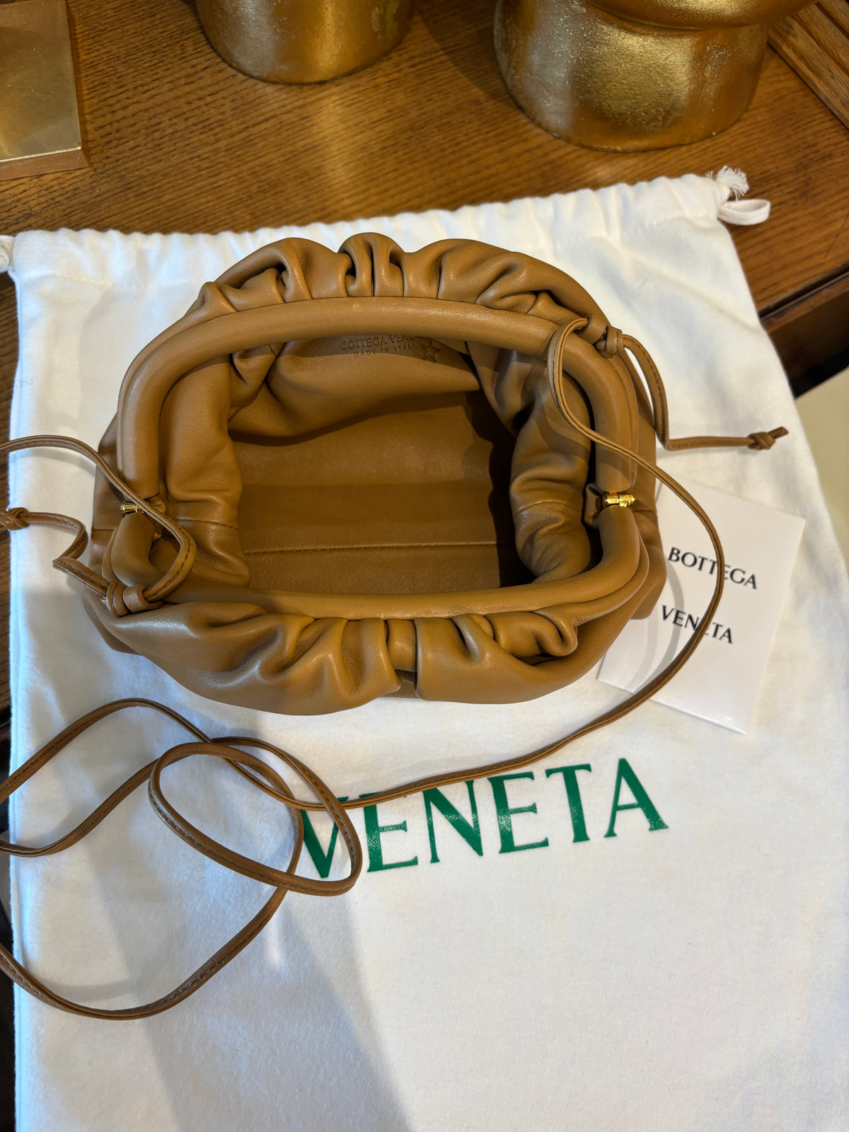 The Pouch di Bottega Veneta