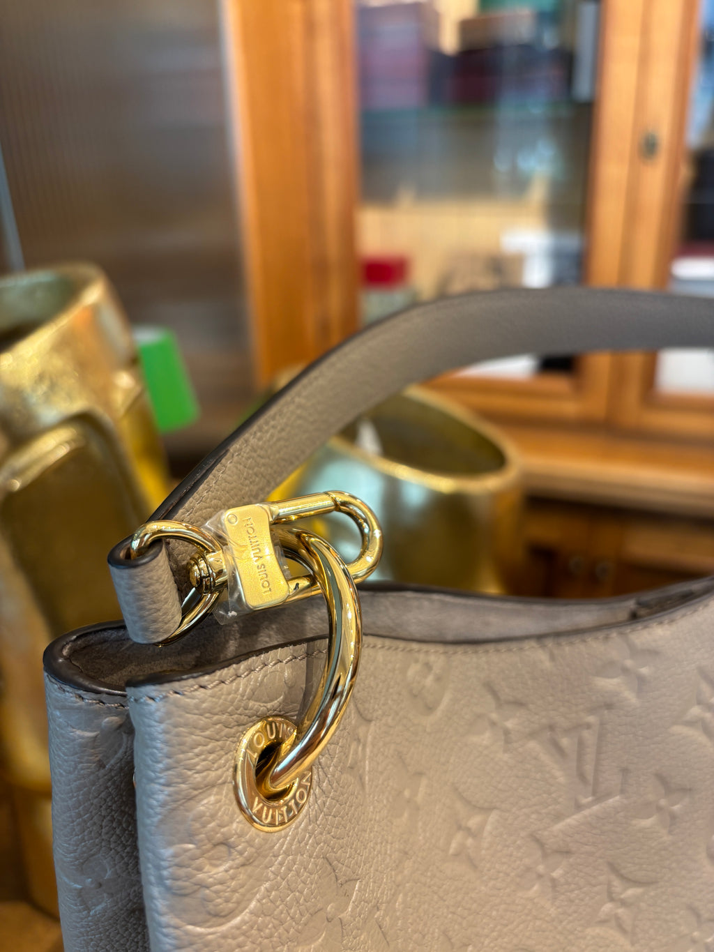 Louis Vuitton Métis Hobo