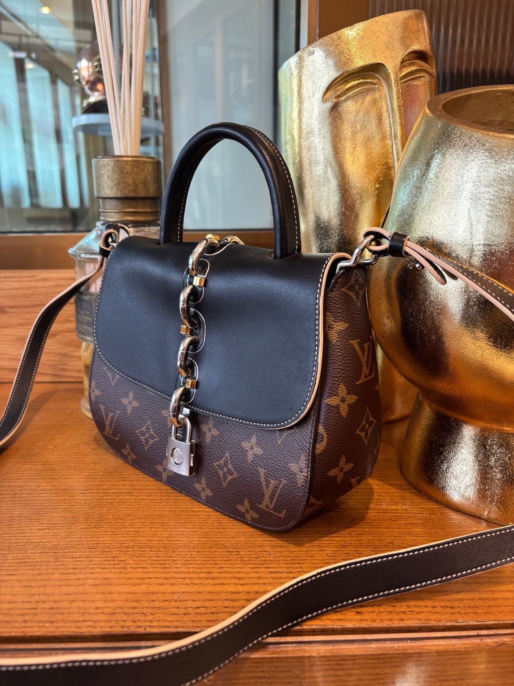 Louis Vuitton Chain It