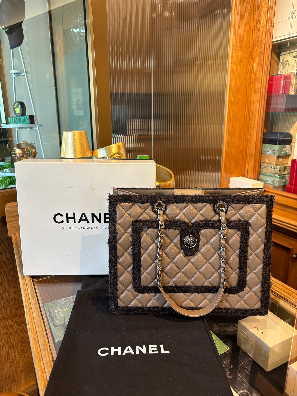 Chanel Tote Tweed