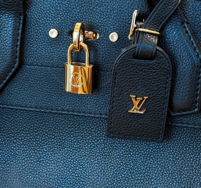 BORSA LV CITY STEAMER