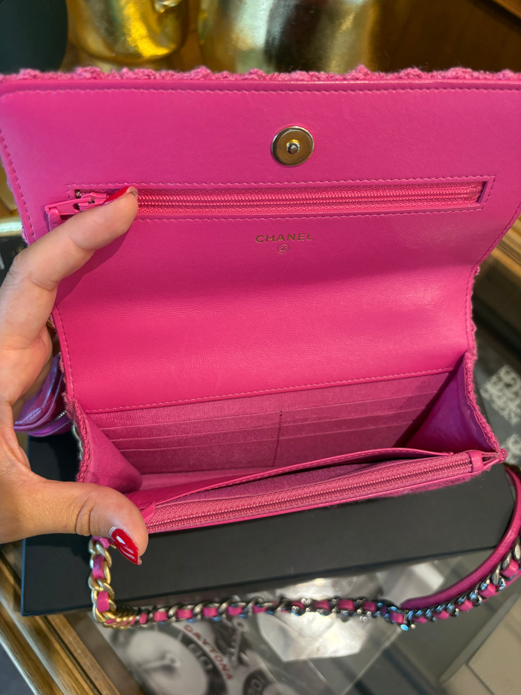 Chanel 19 Wallet on Chain