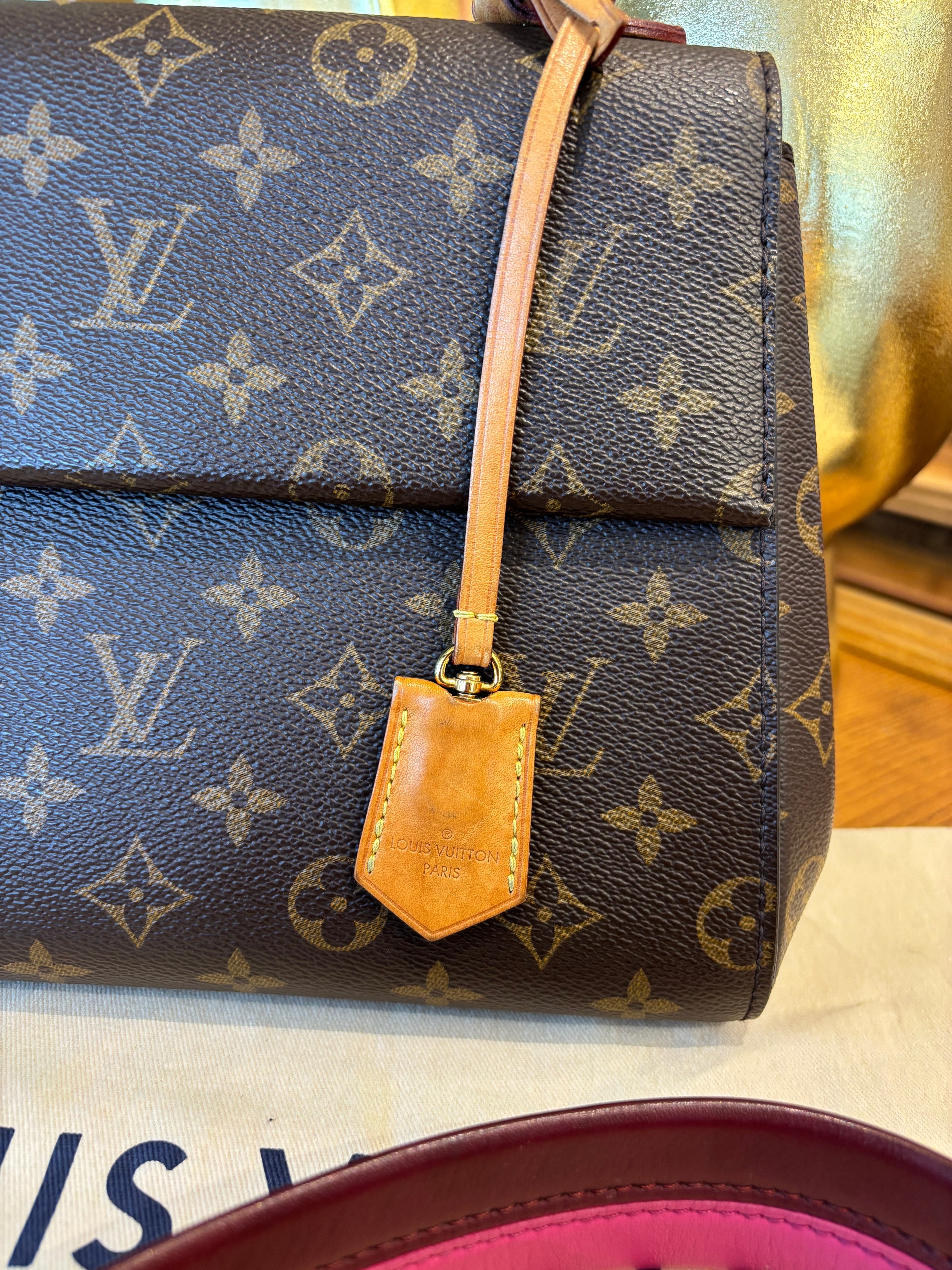 Louis Vuitton Cluny