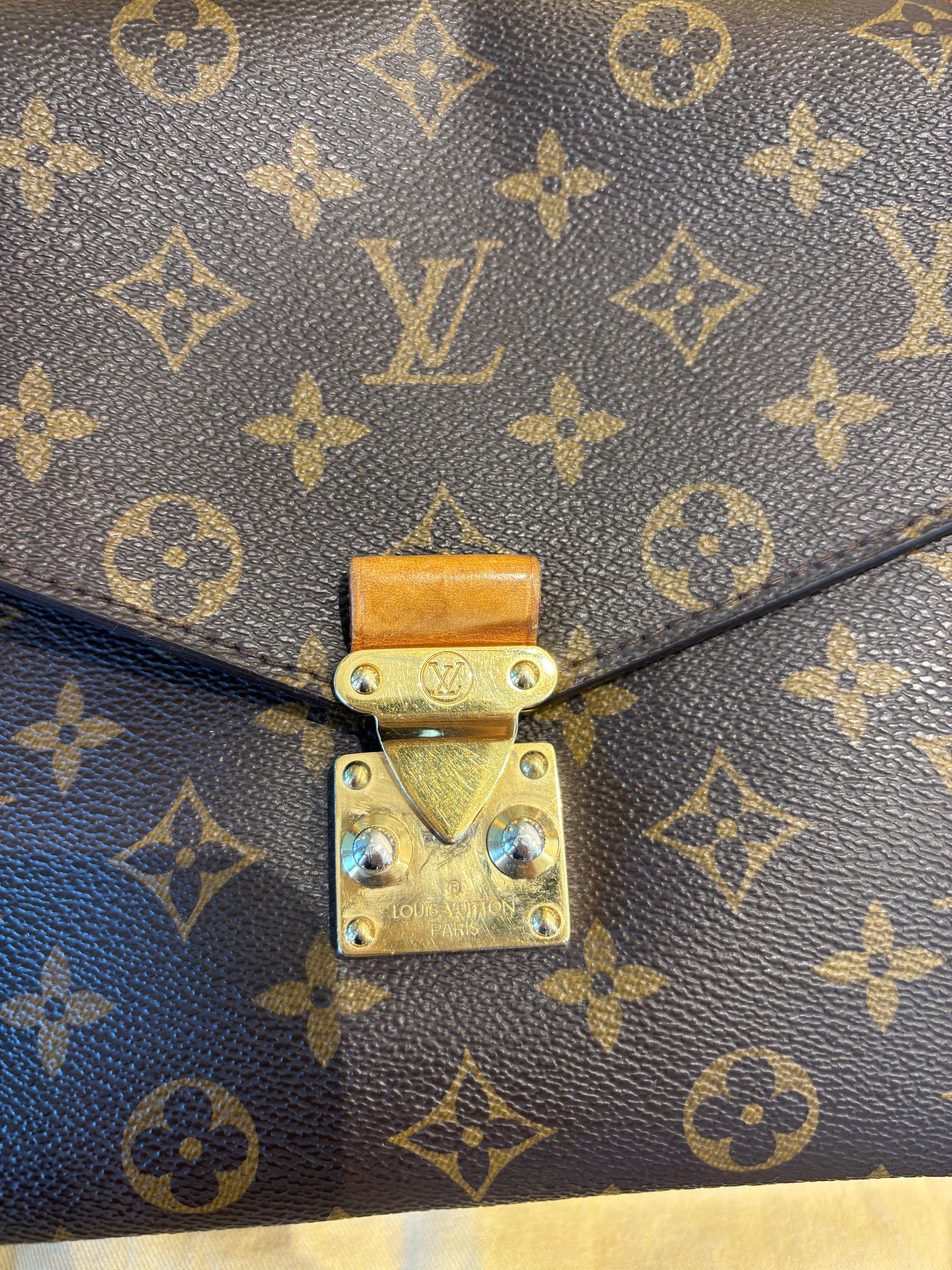 Louis Vuitton Metis