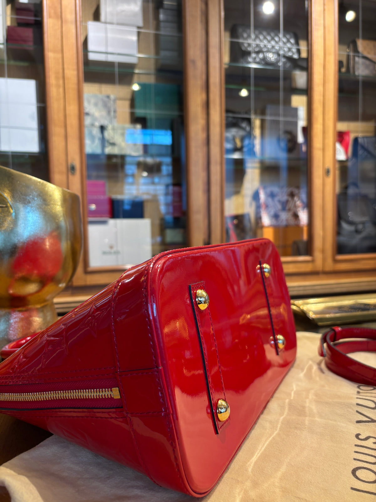 Louis Vuitton Alma