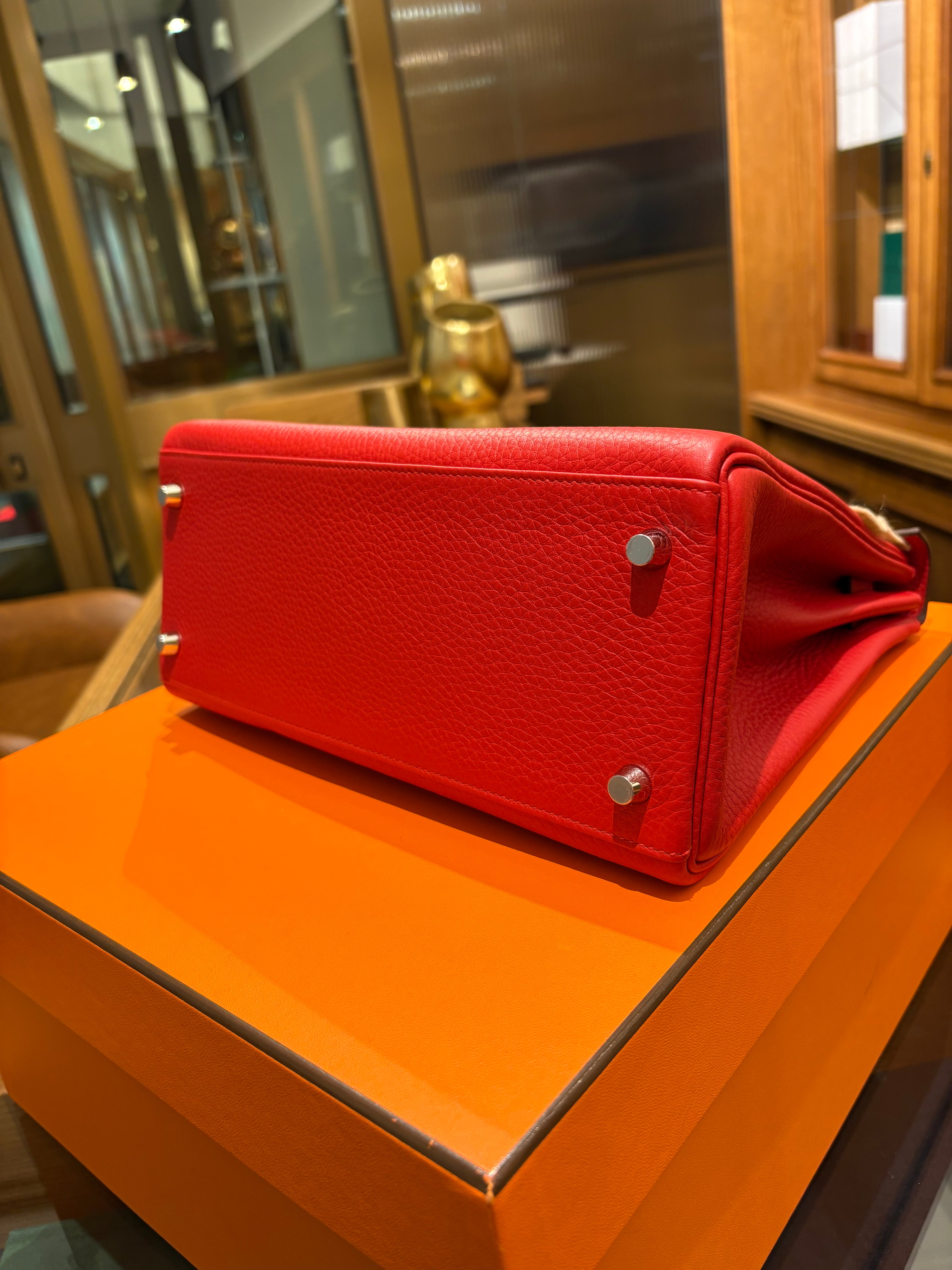 Hermès Kelly 28