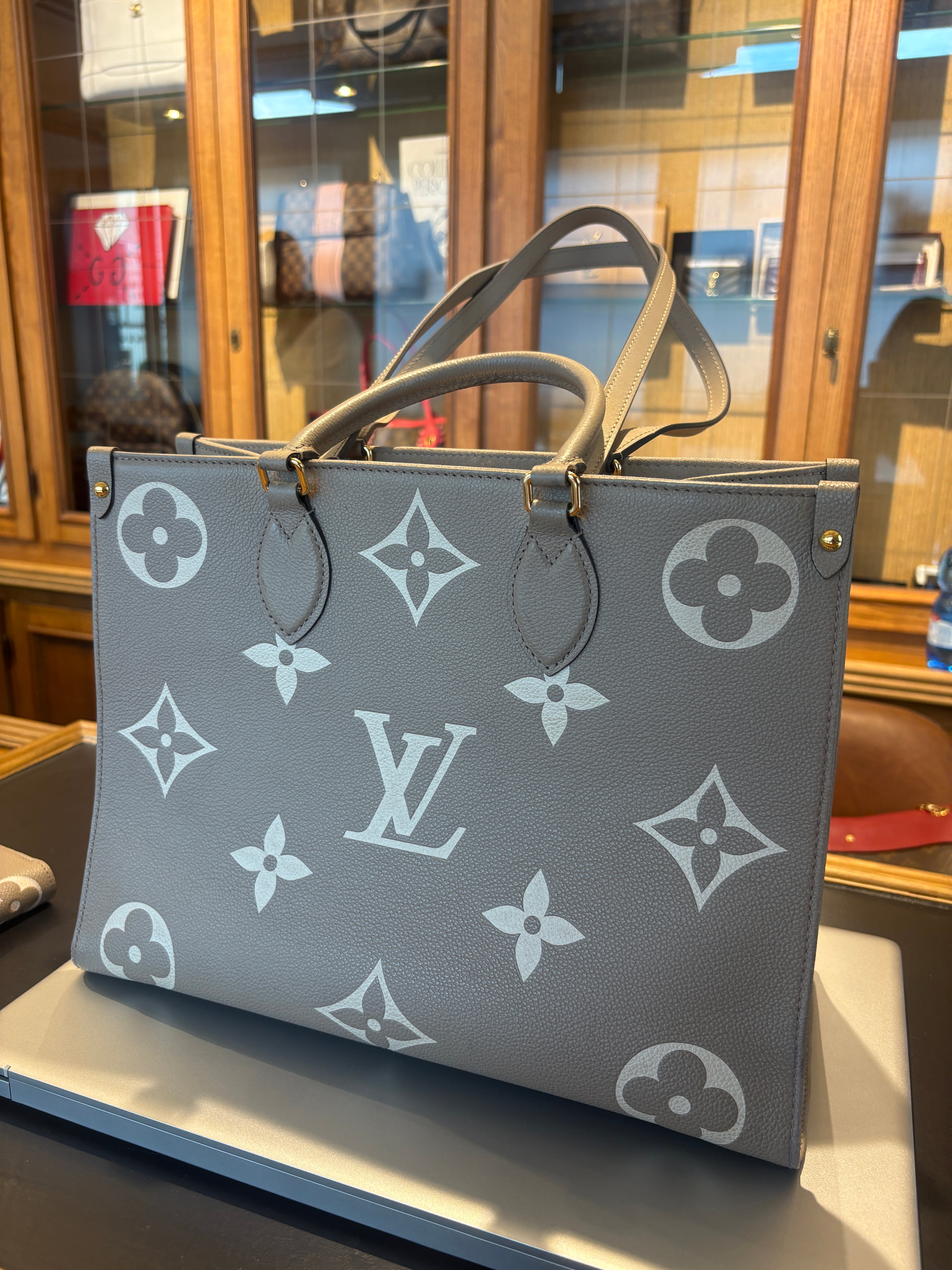 Louis Vuitton on the Go