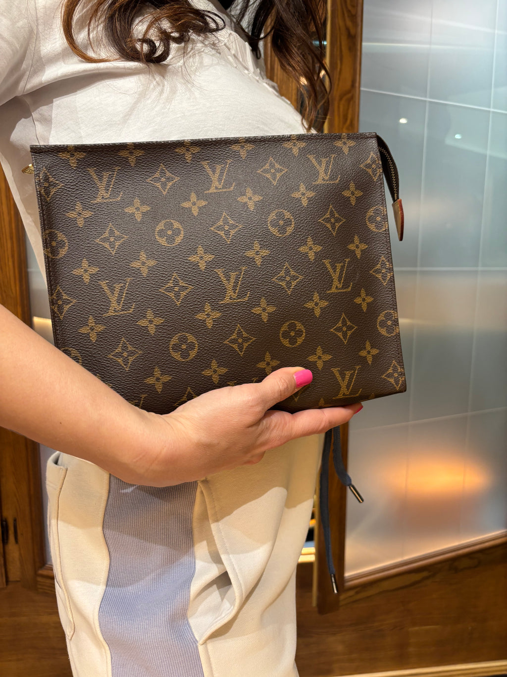 Louis Vuitton toilette