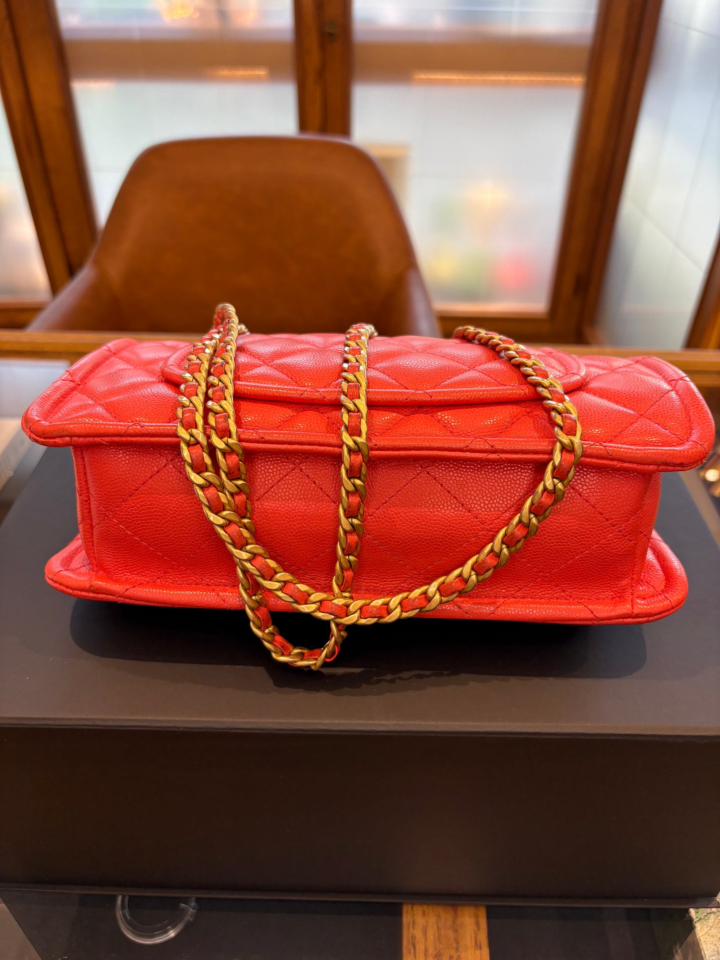 Chanel Classica corallo