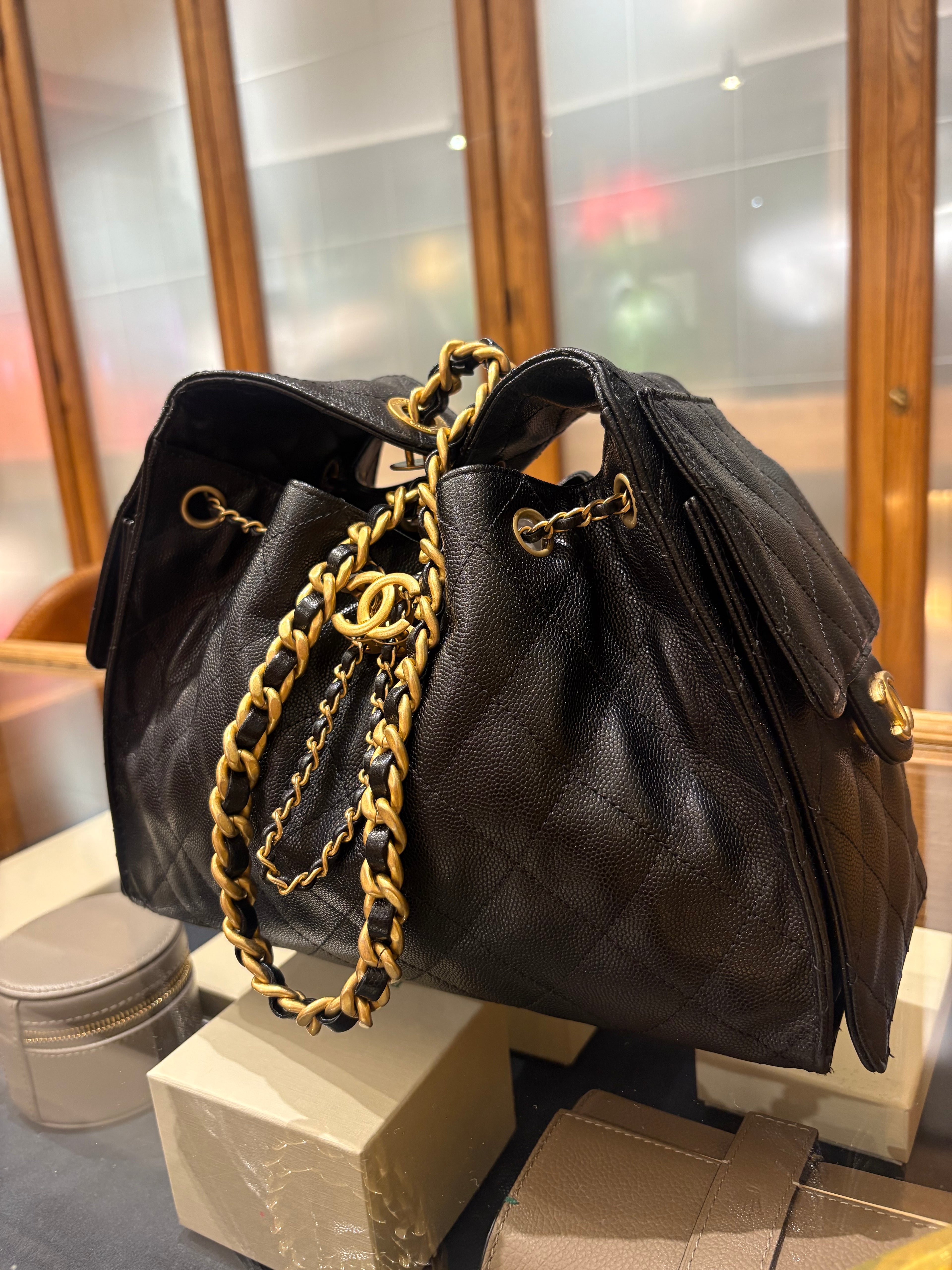 Chanel 25