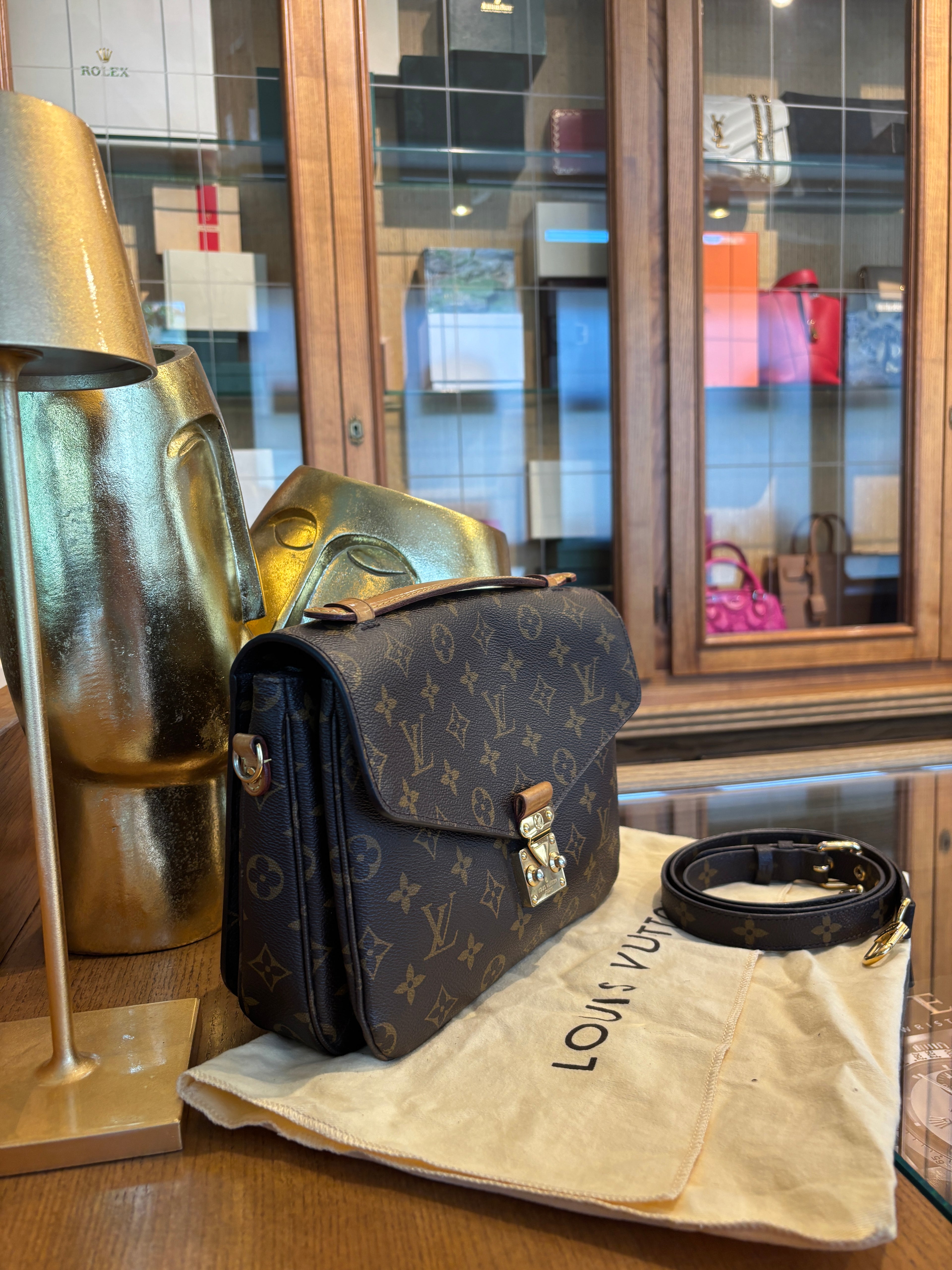 Louis Vuitton Metis