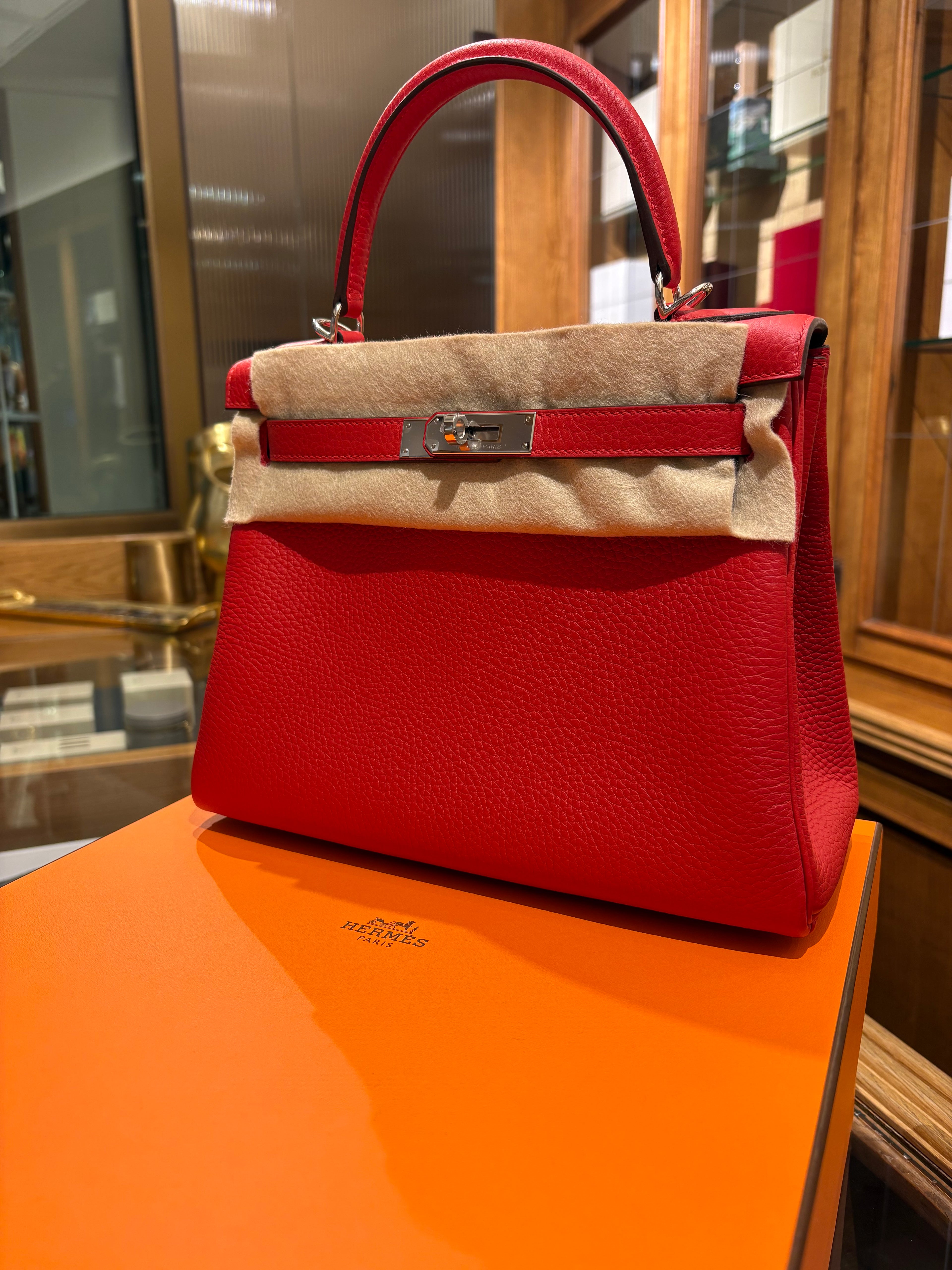 Hermès Kelly 28