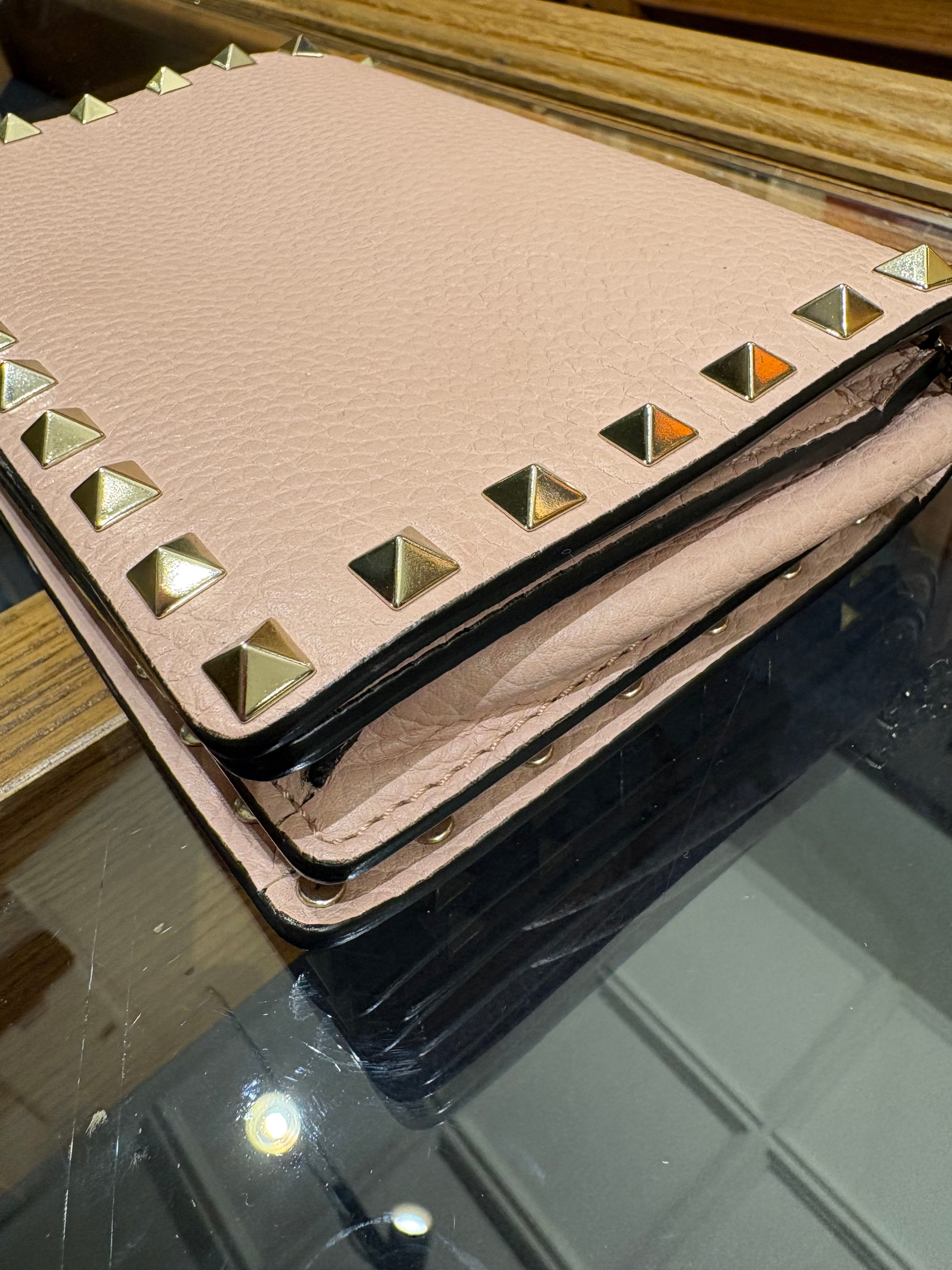 Valentino Rockstud Nude