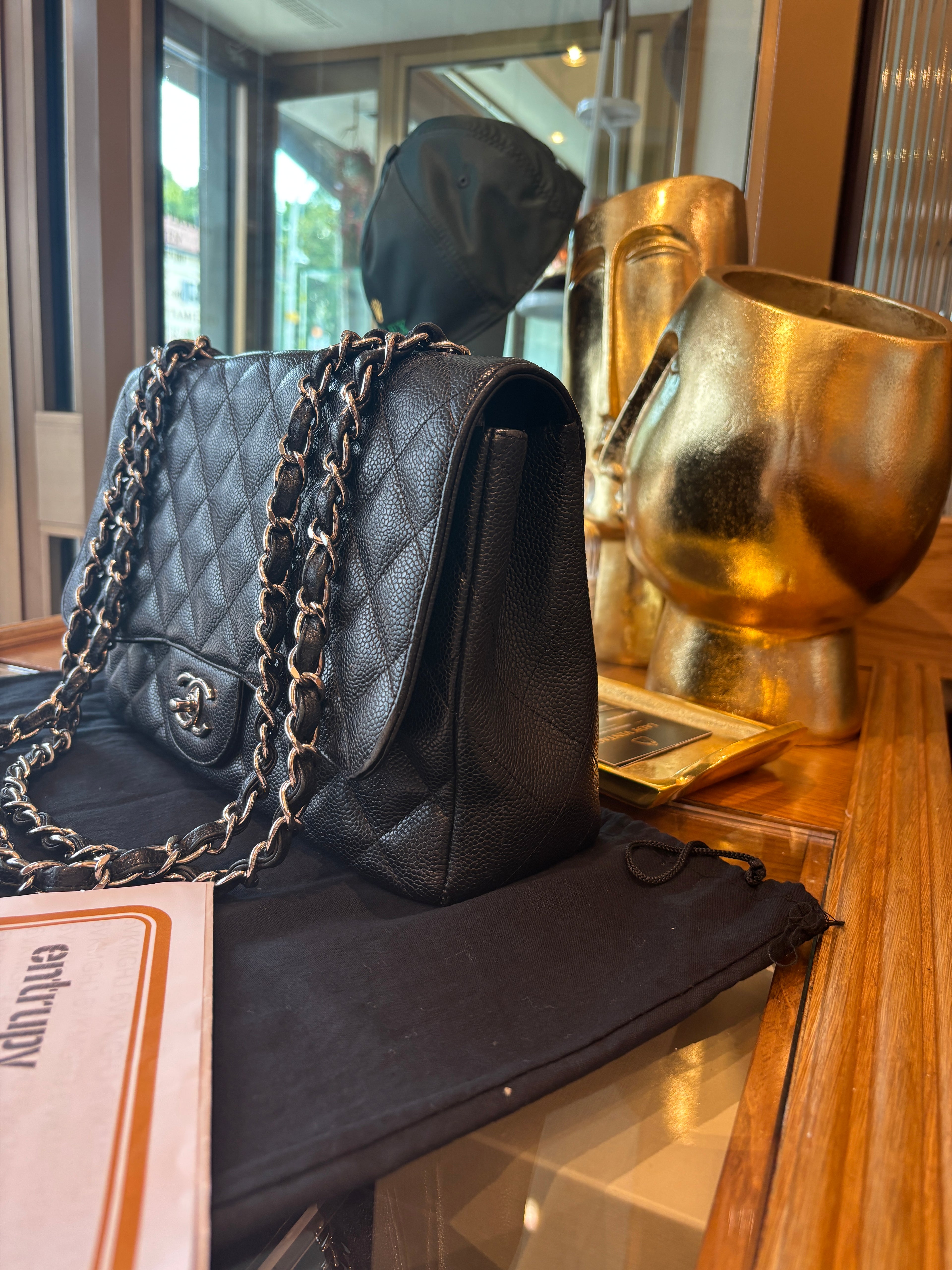 Chanel jumbo
