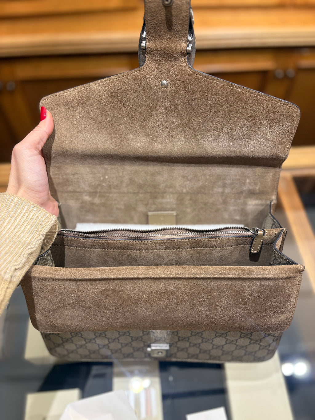 Gucci dionysus beige