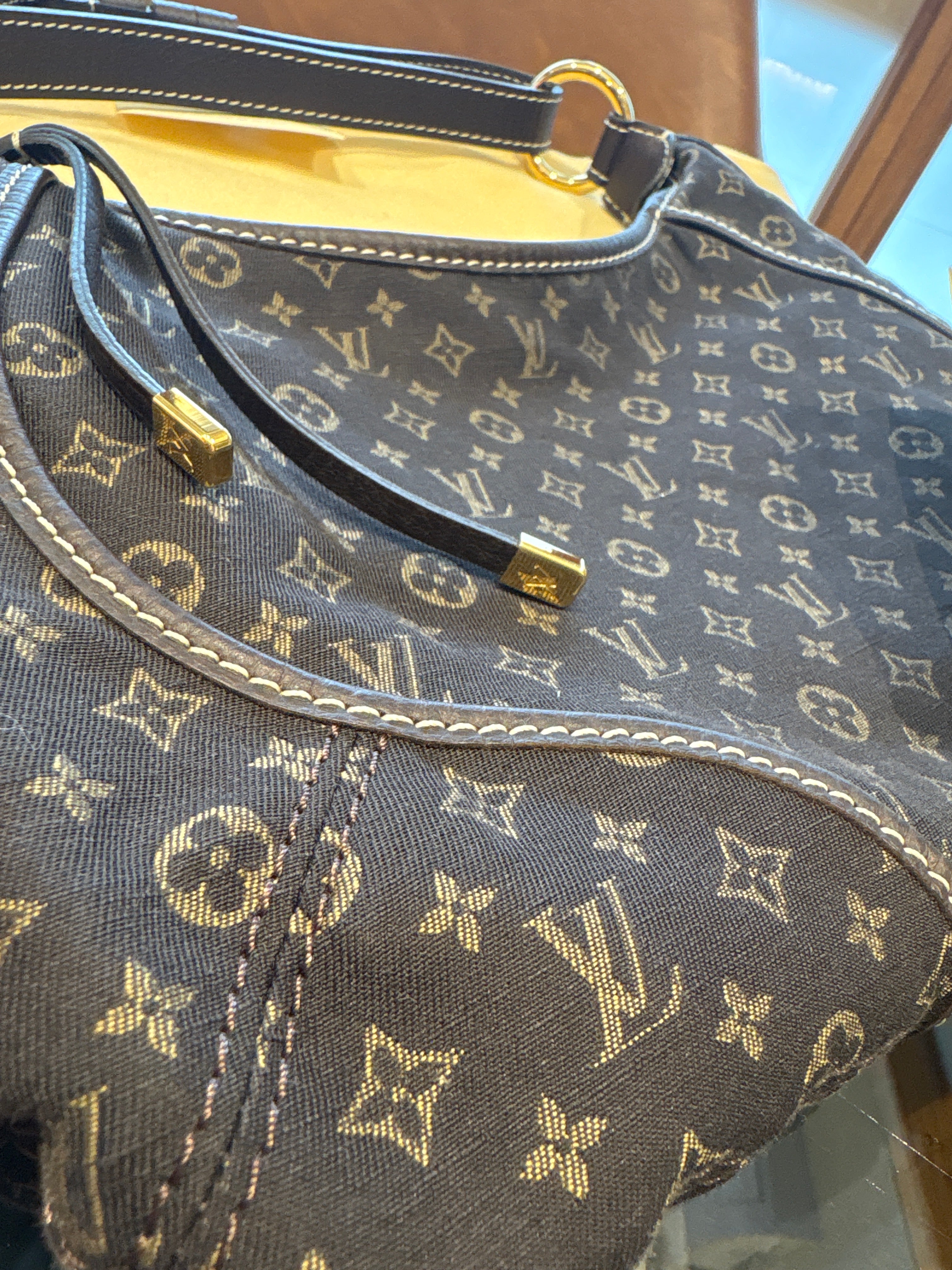 Louis Vuitton Manon