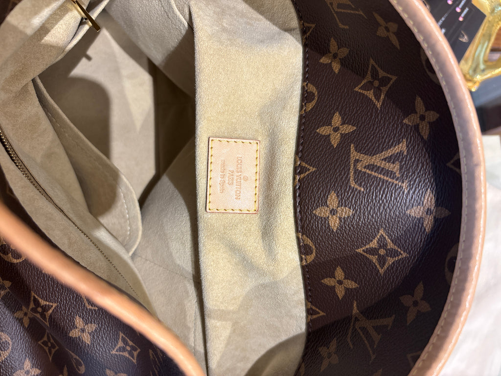 Louis Vuitton Artsy