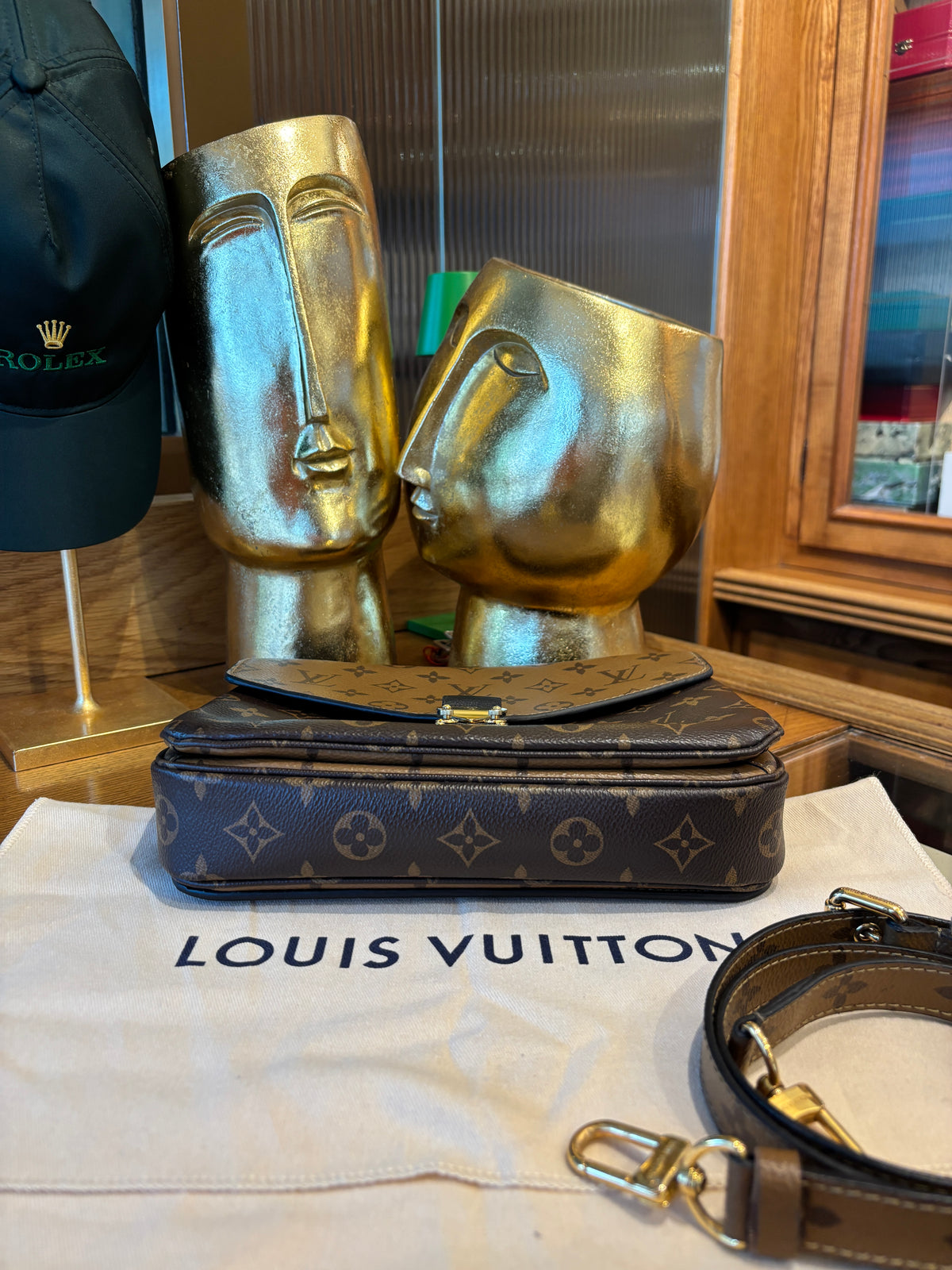Louis Vuitton Métis Reverse
