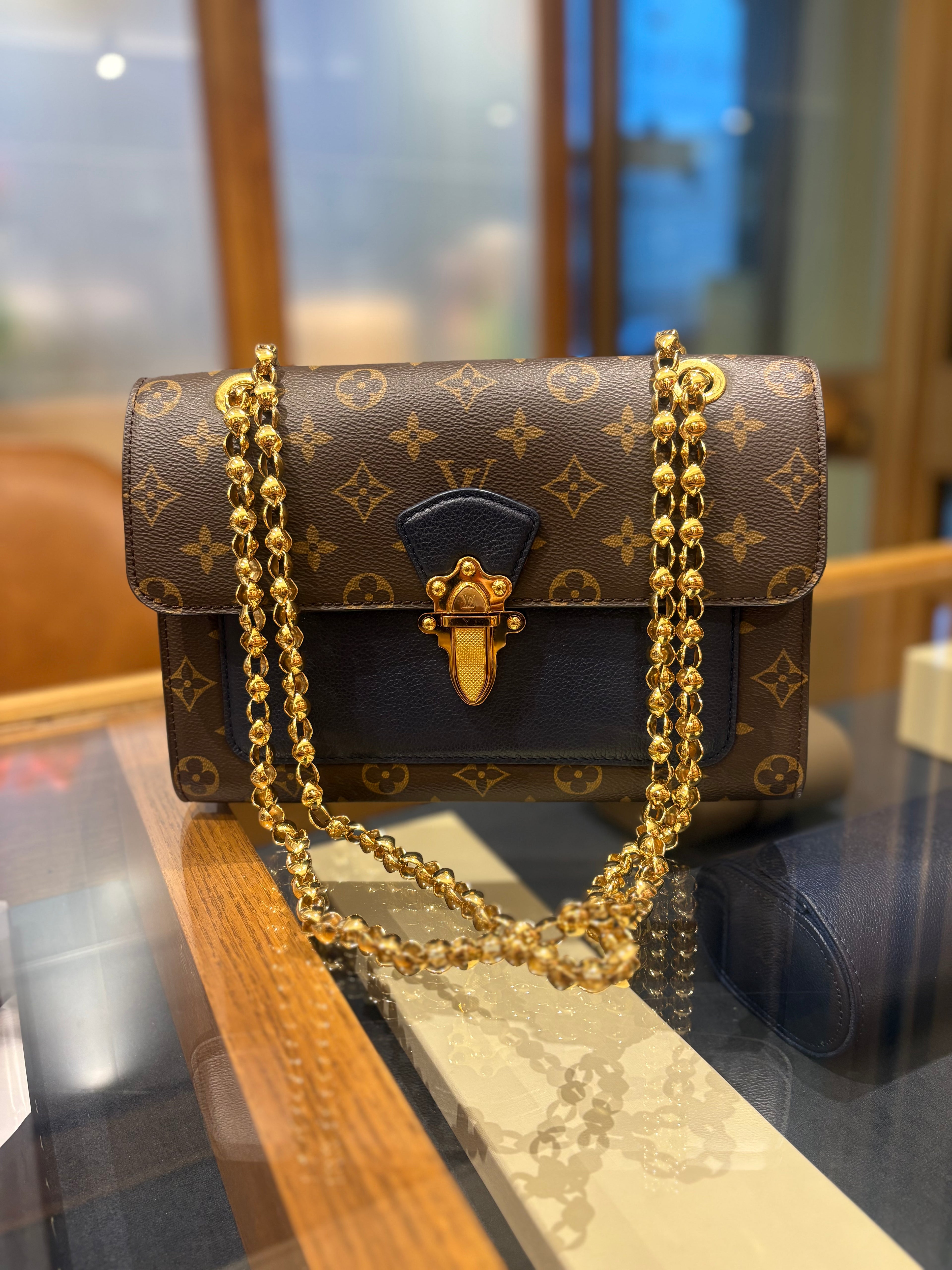 Louis Vuitton Victoire