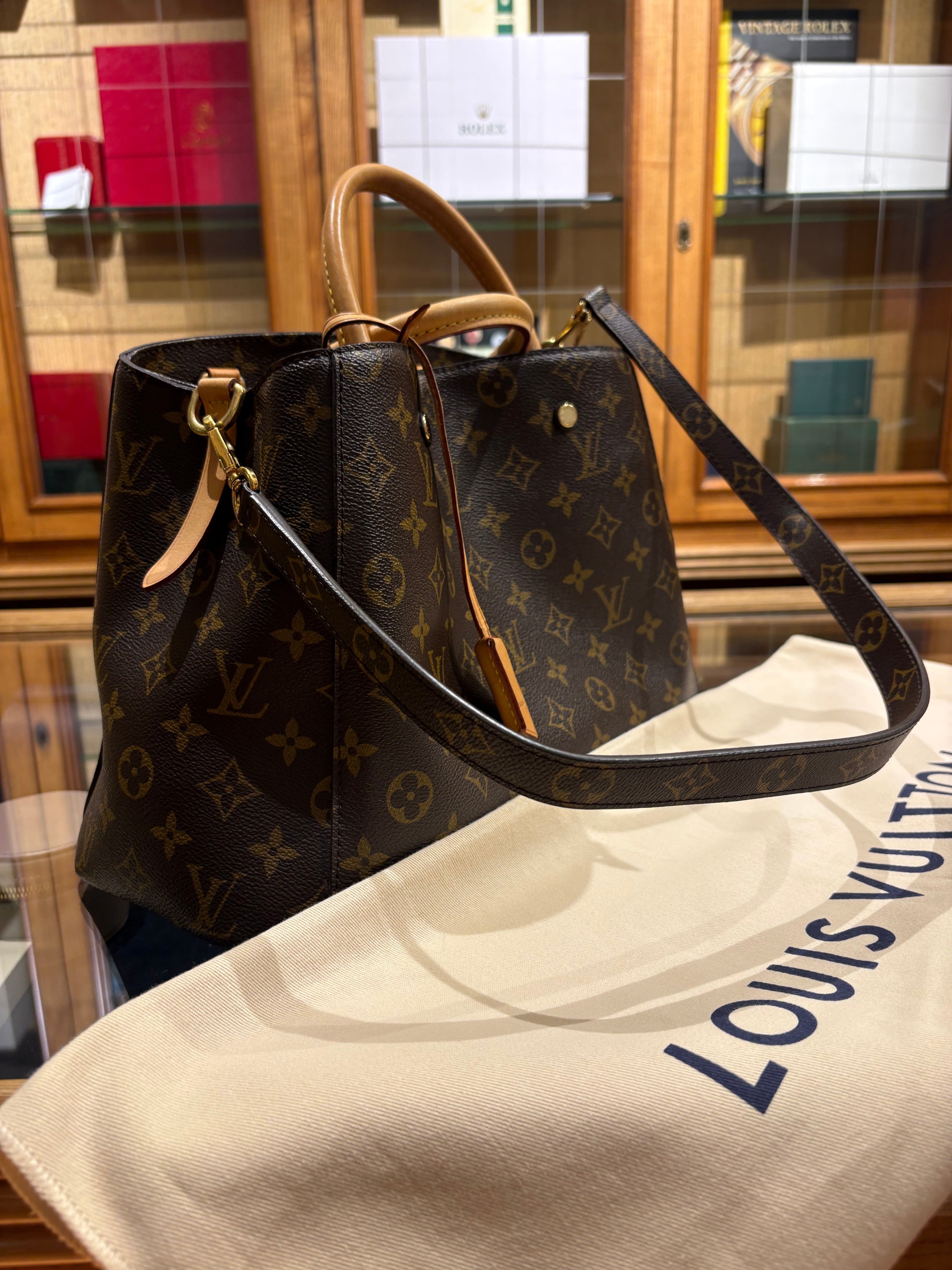 Louis Vuitton Montaigne