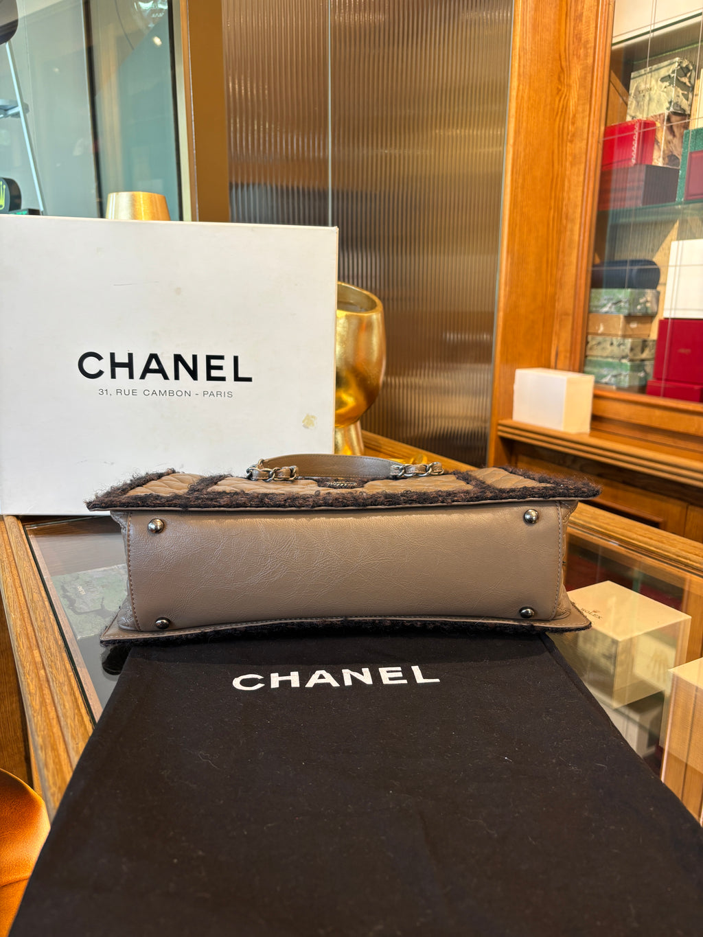 Chanel Tote Tweed