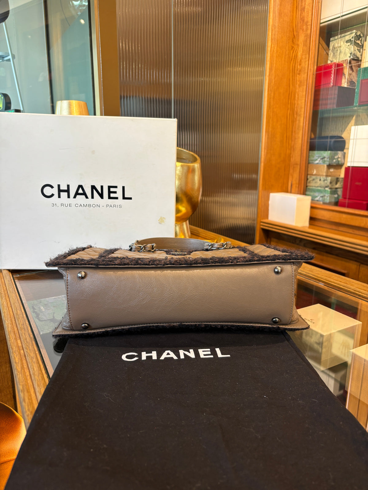 Chanel Tote Tweed