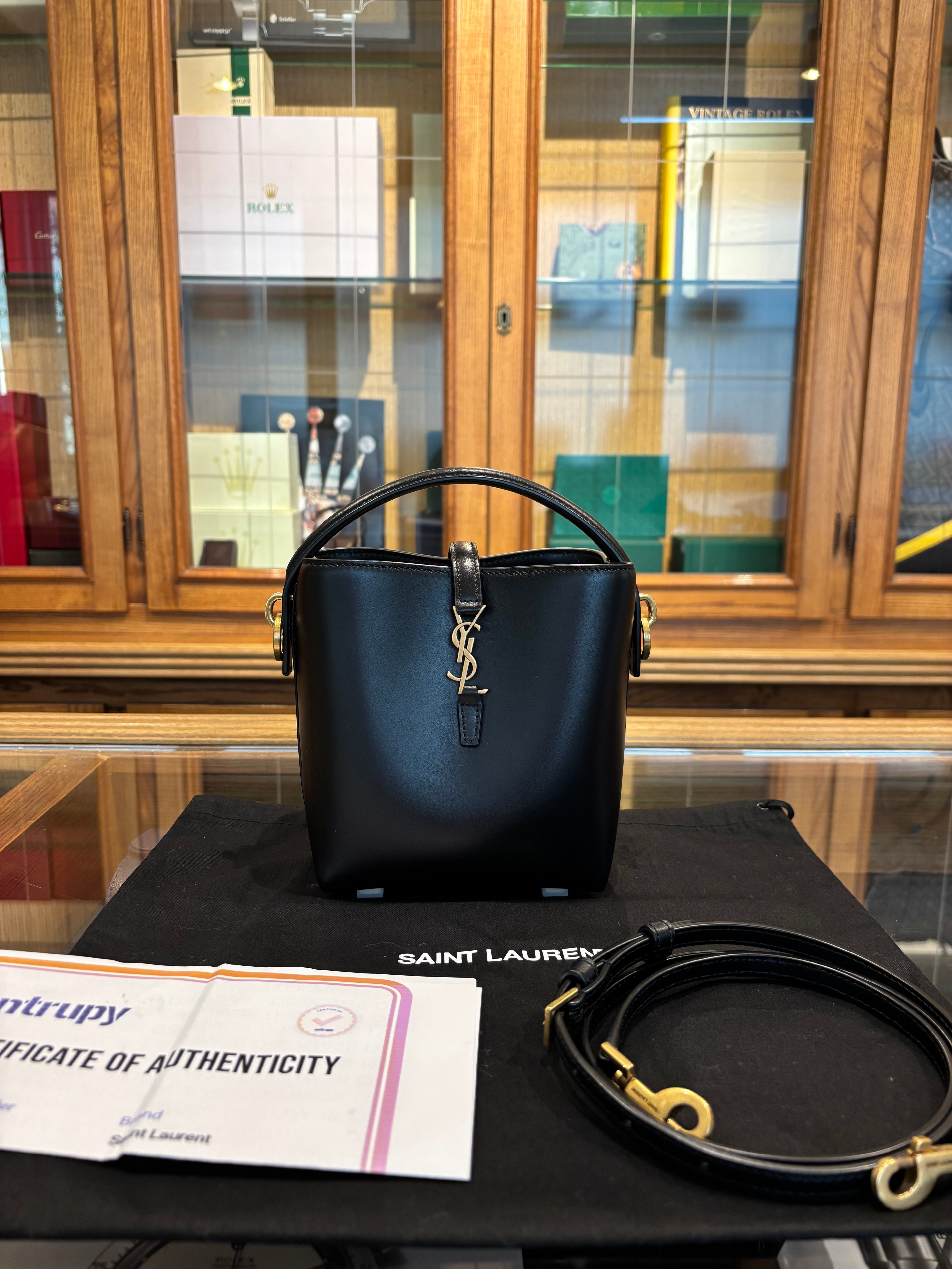 Ysl Le 37
