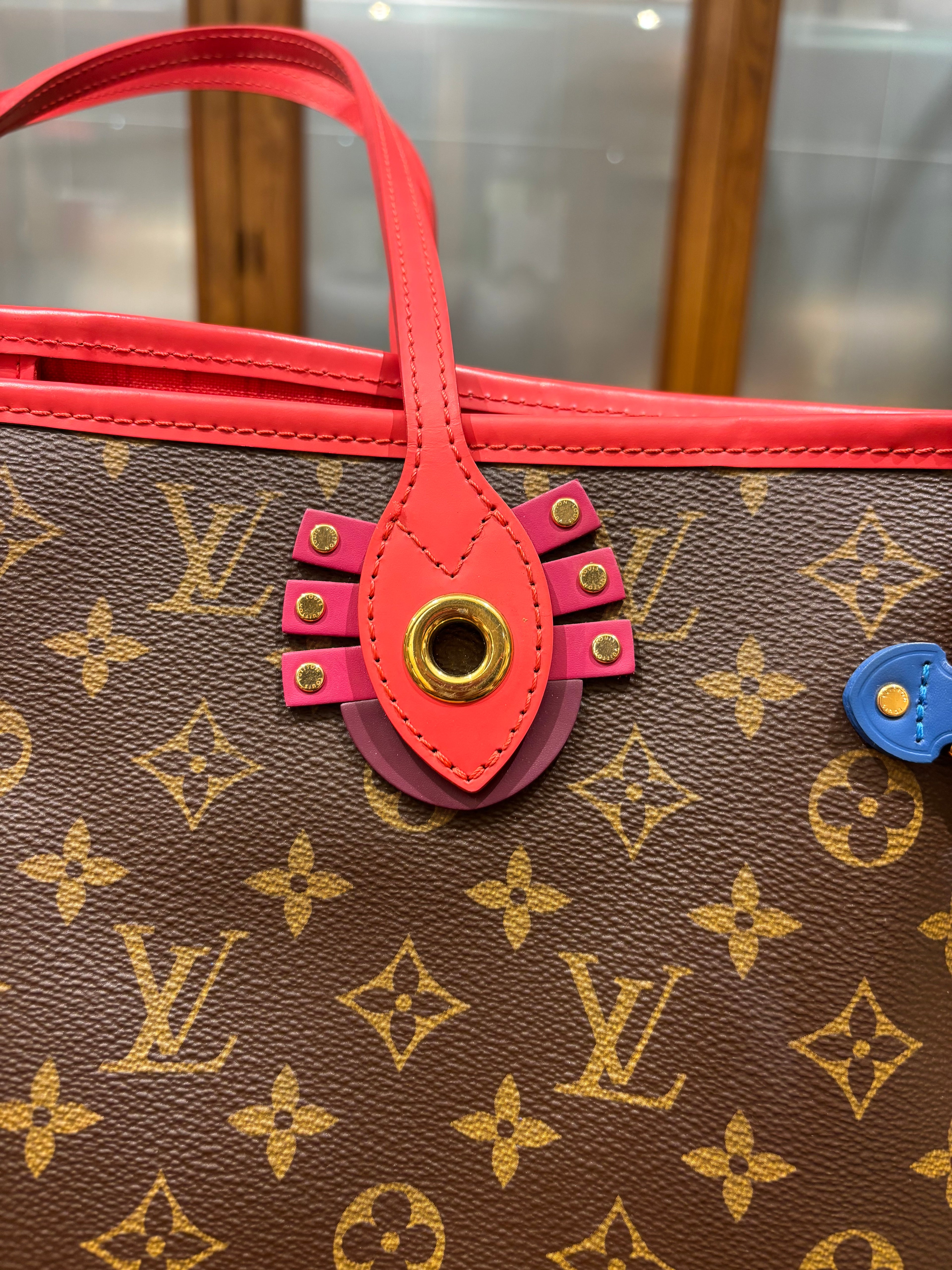 Louis Vuitton Neverfull