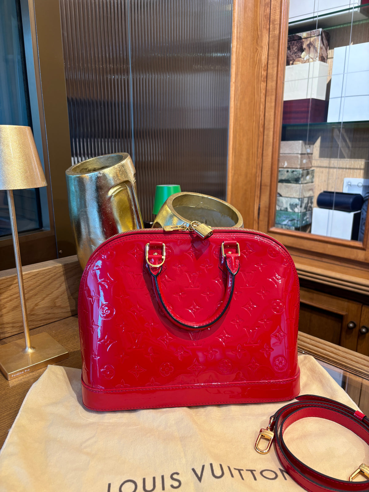 Louis Vuitton Alma