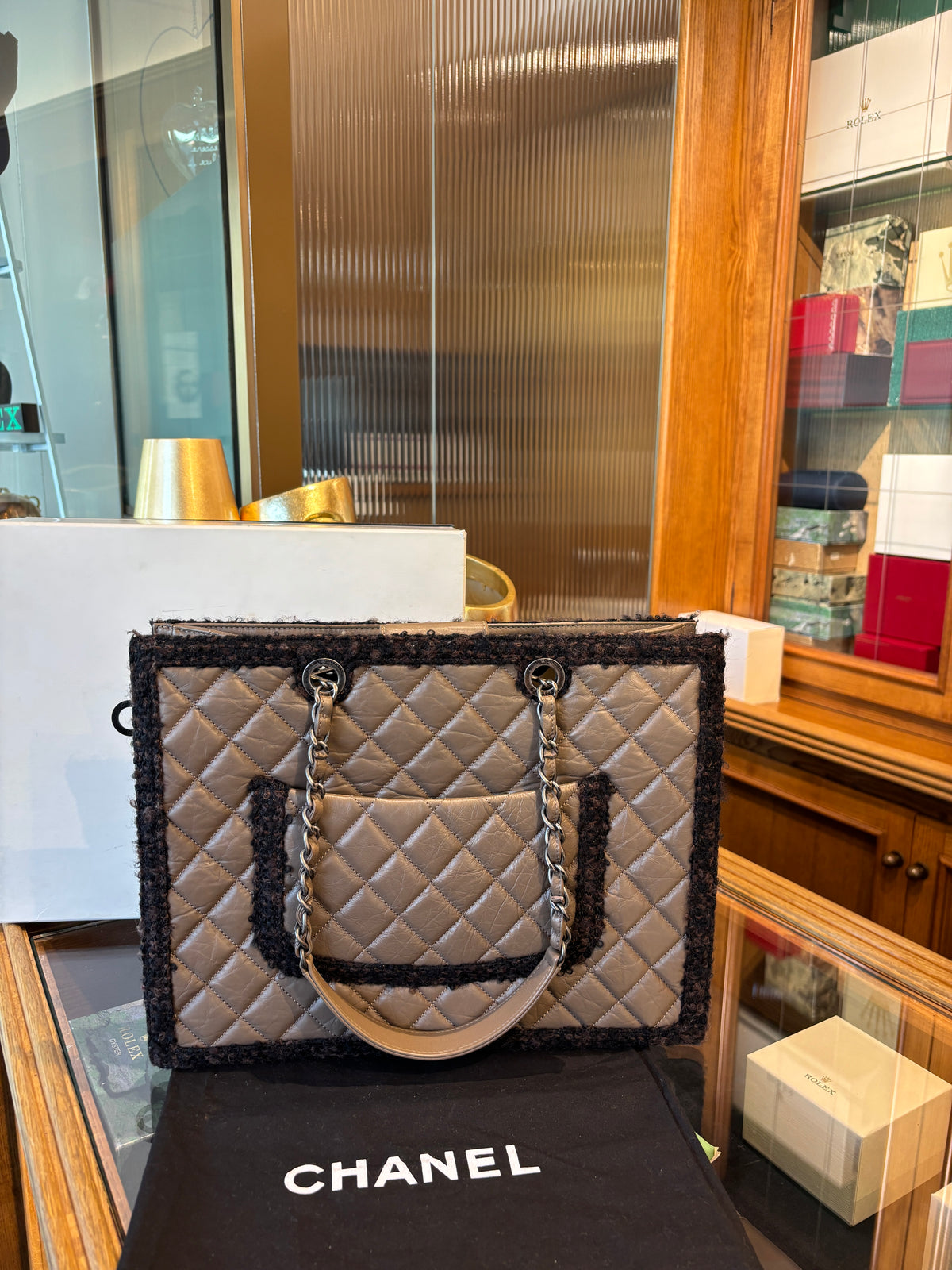 Chanel Tote Tweed