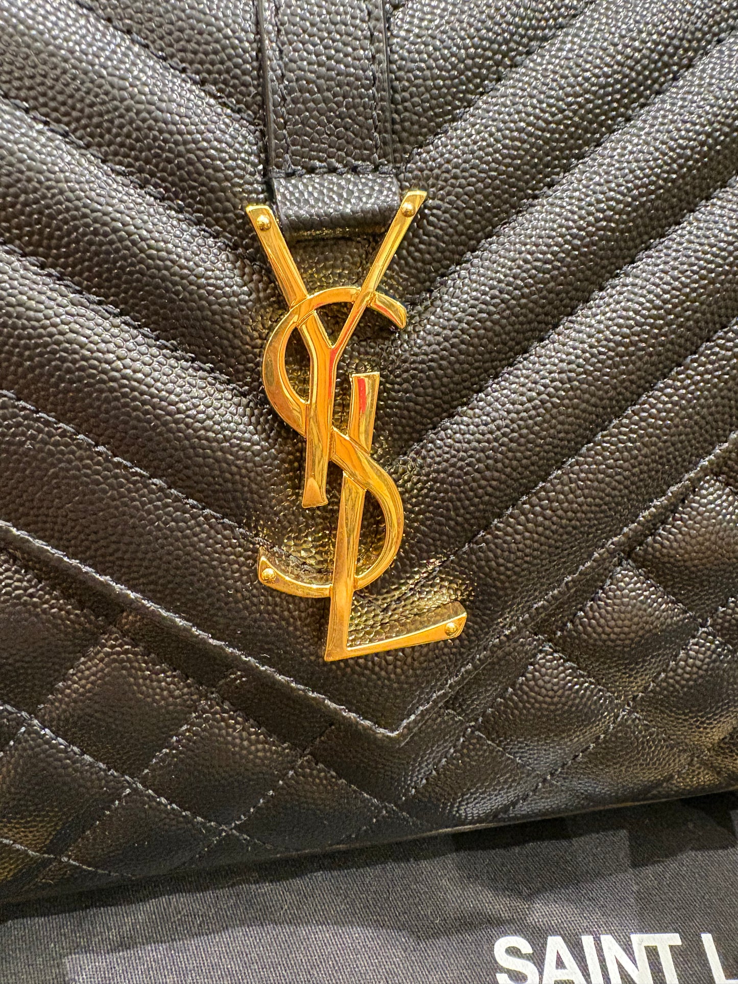 Ysl envelope