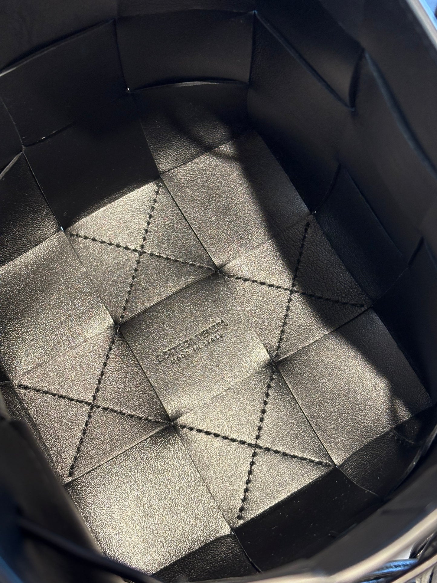 Secchiello nero Bottega Veneta