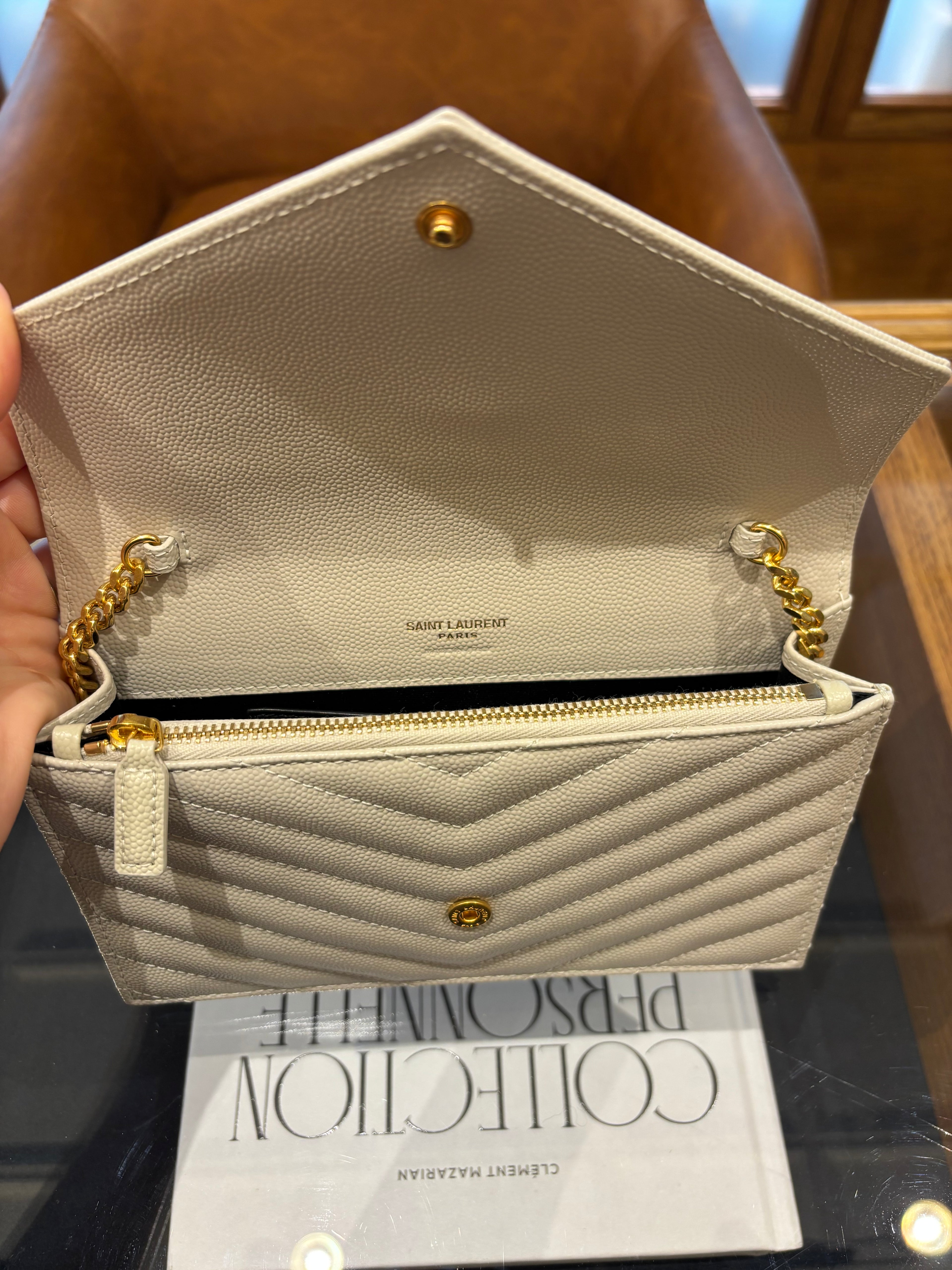 YSL Cassandre bianca minuteria oro