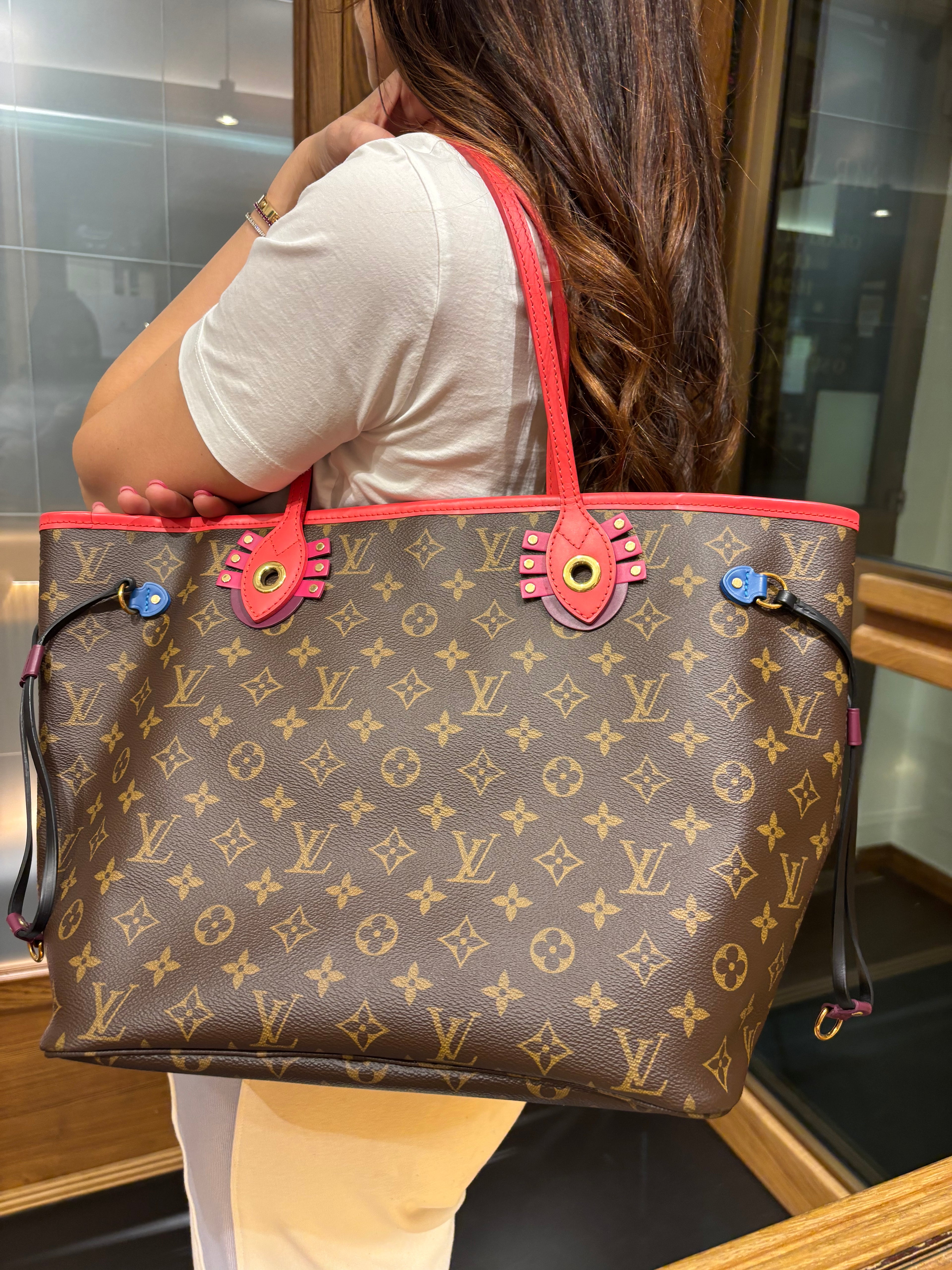 Louis Vuitton Neverfull