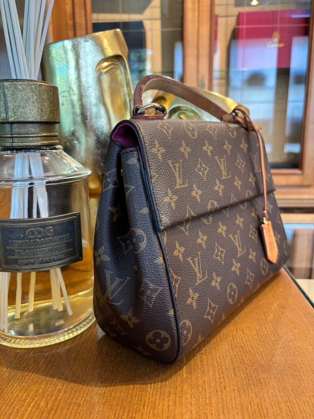 Louis Vuitton Cluny