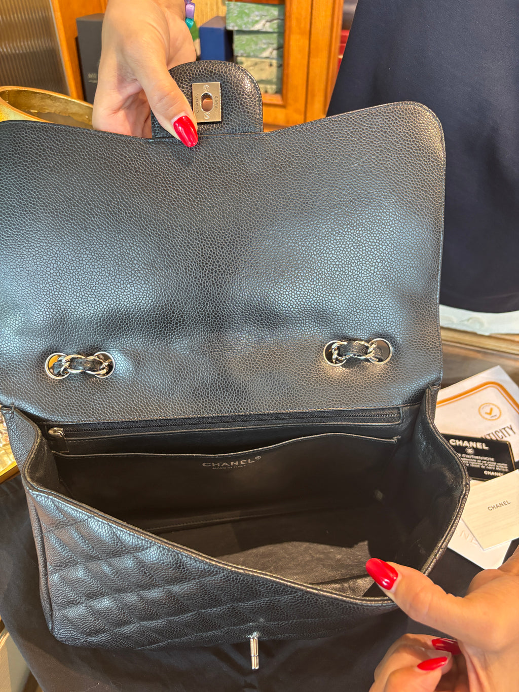 Chanel jumbo