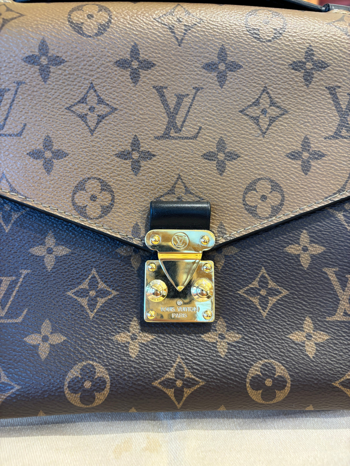 Louis Vuitton Métis Reverse