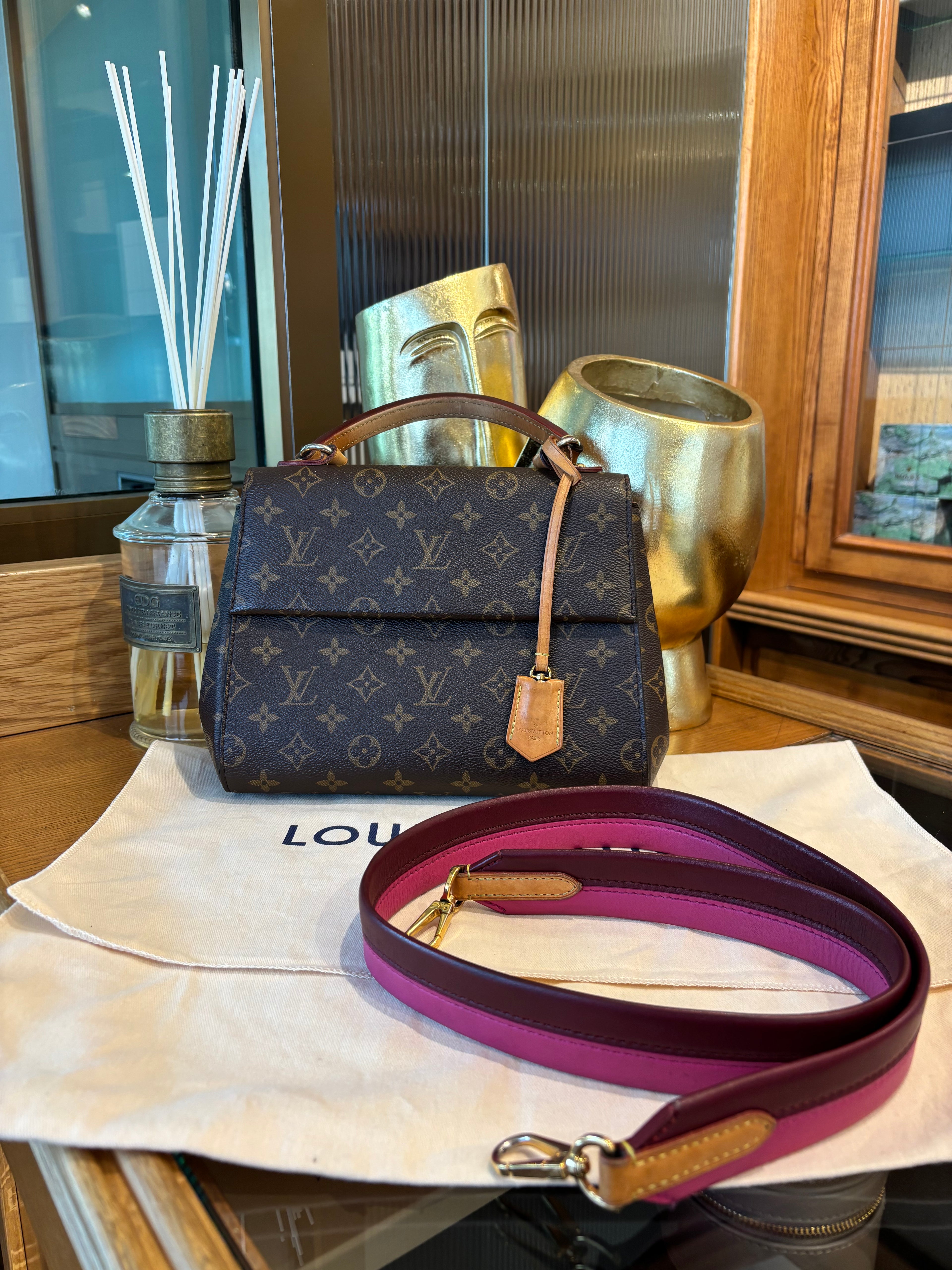 Louis Vuitton Cluny