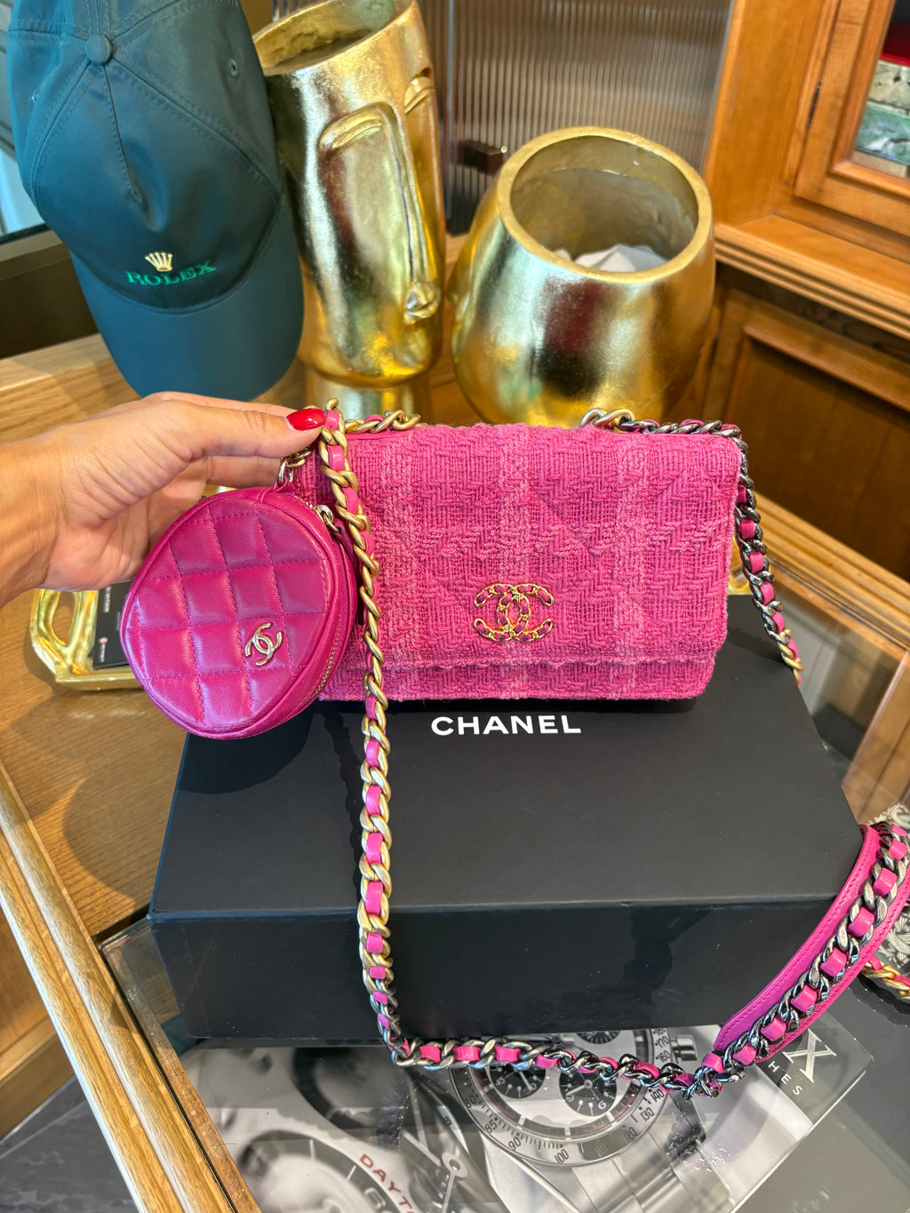 Chanel 19 Wallet on Chain