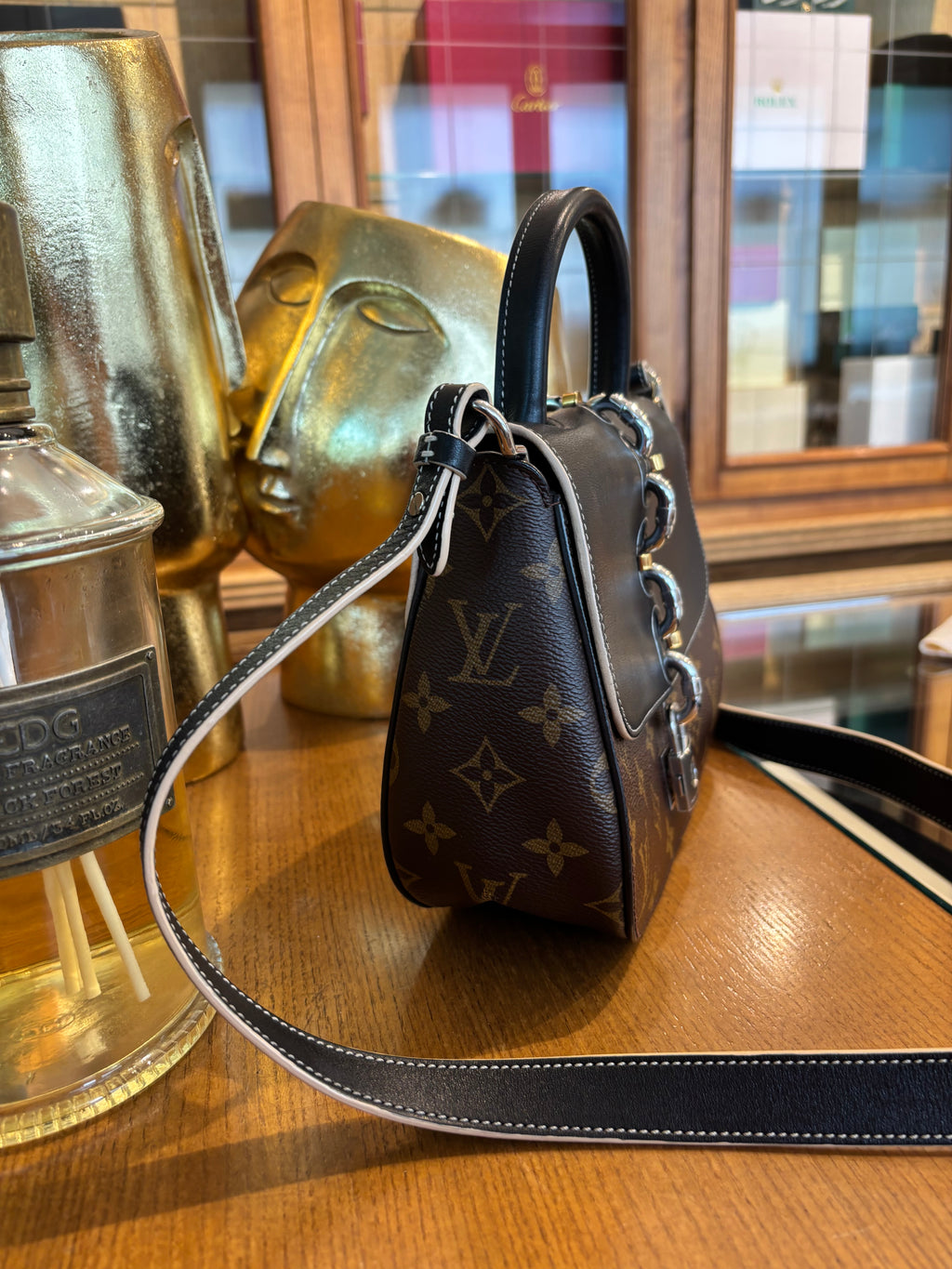 Louis Vuitton Chain It