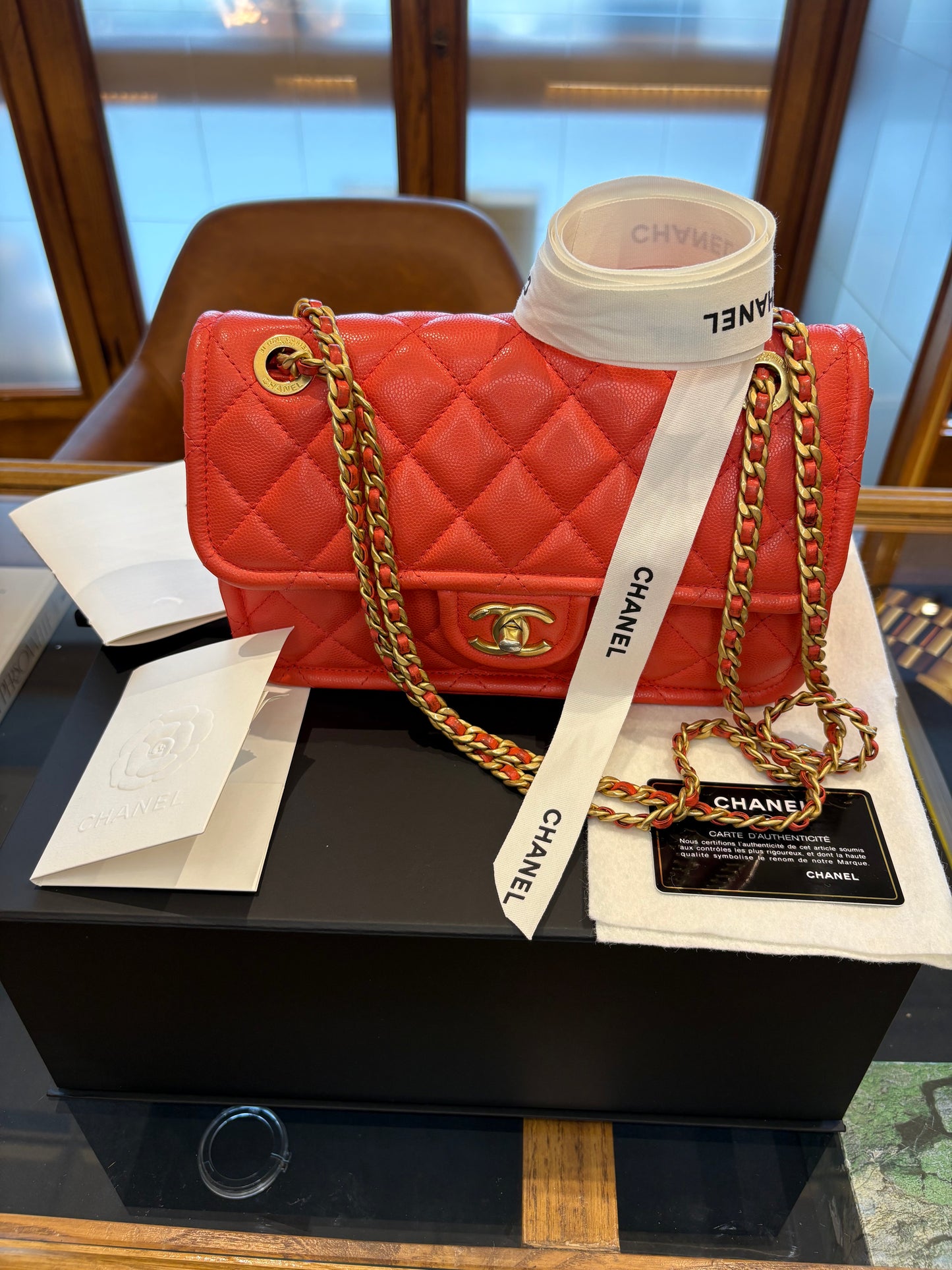 Chanel Classica corallo