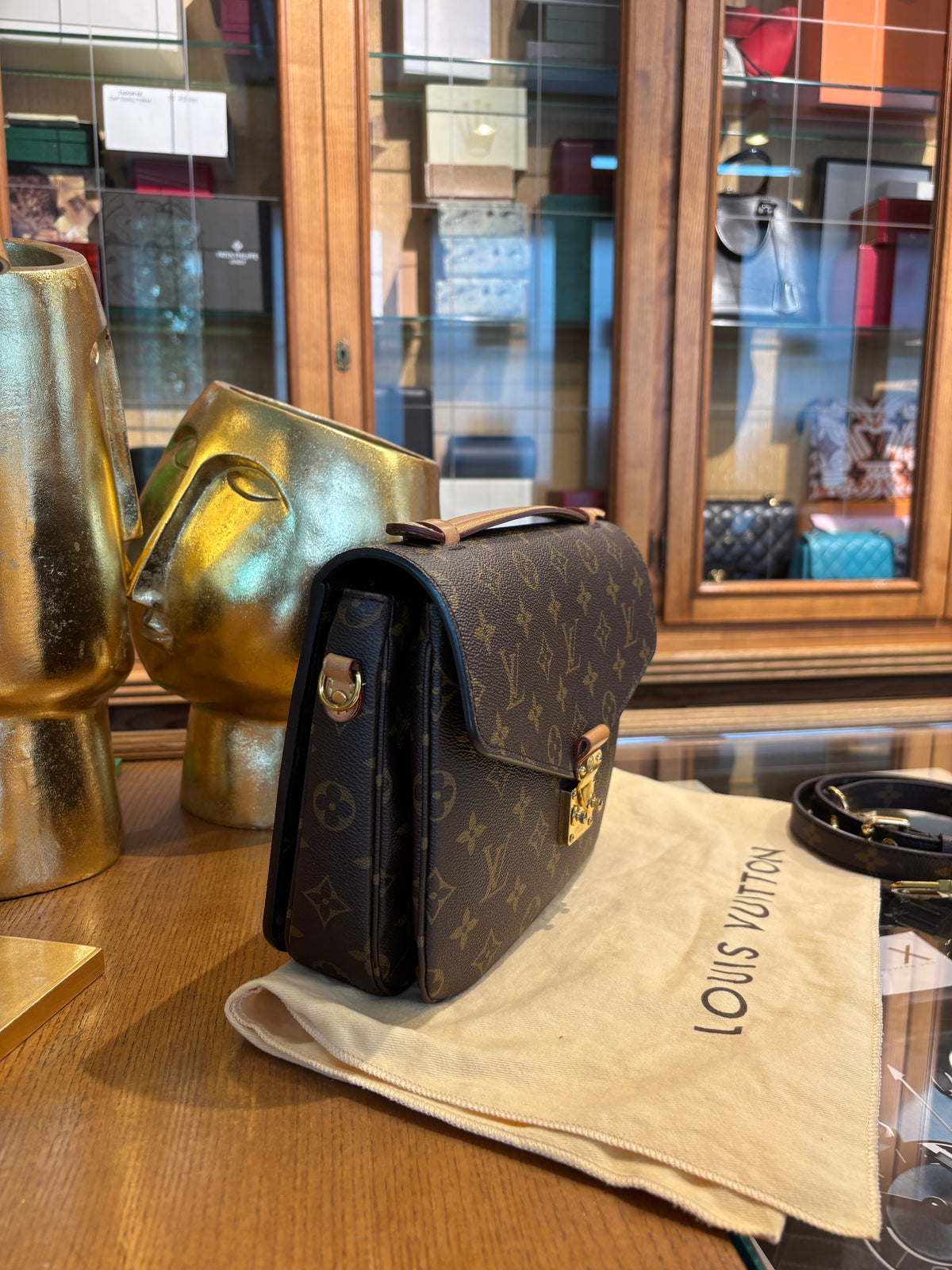 Louis Vuitton Métis