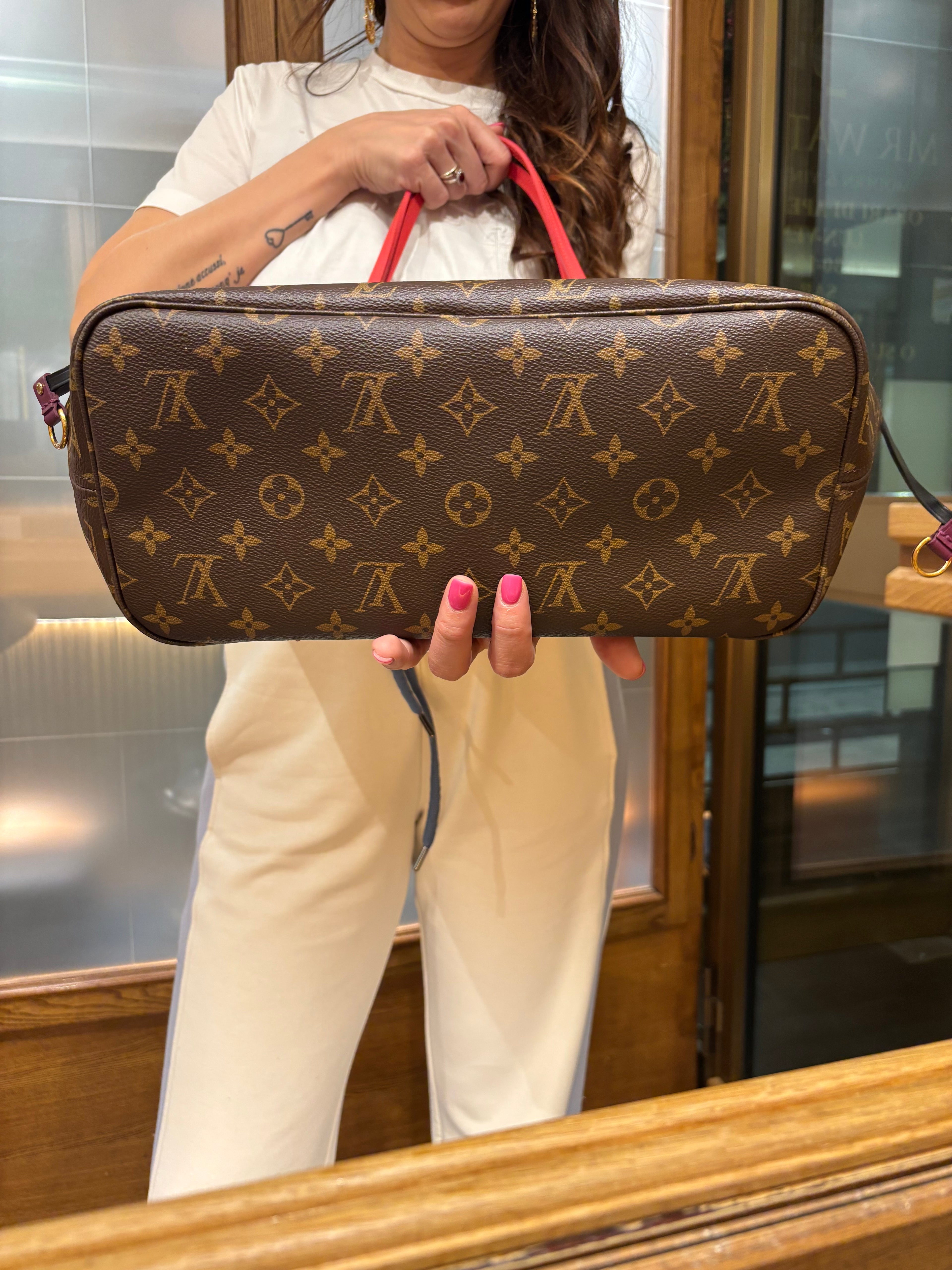 Louis Vuitton Neverfull