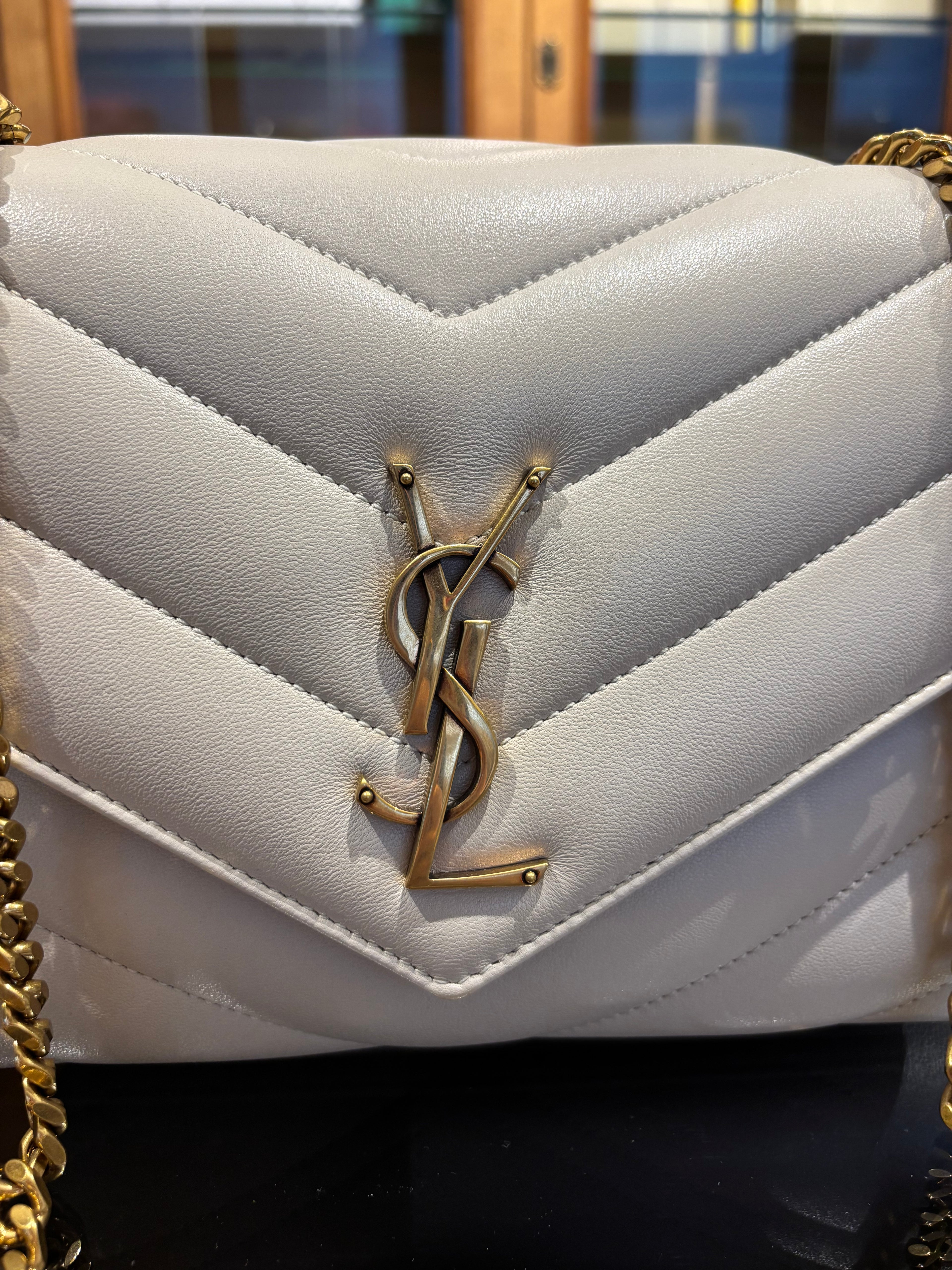 Saint Laurent Loulou media
