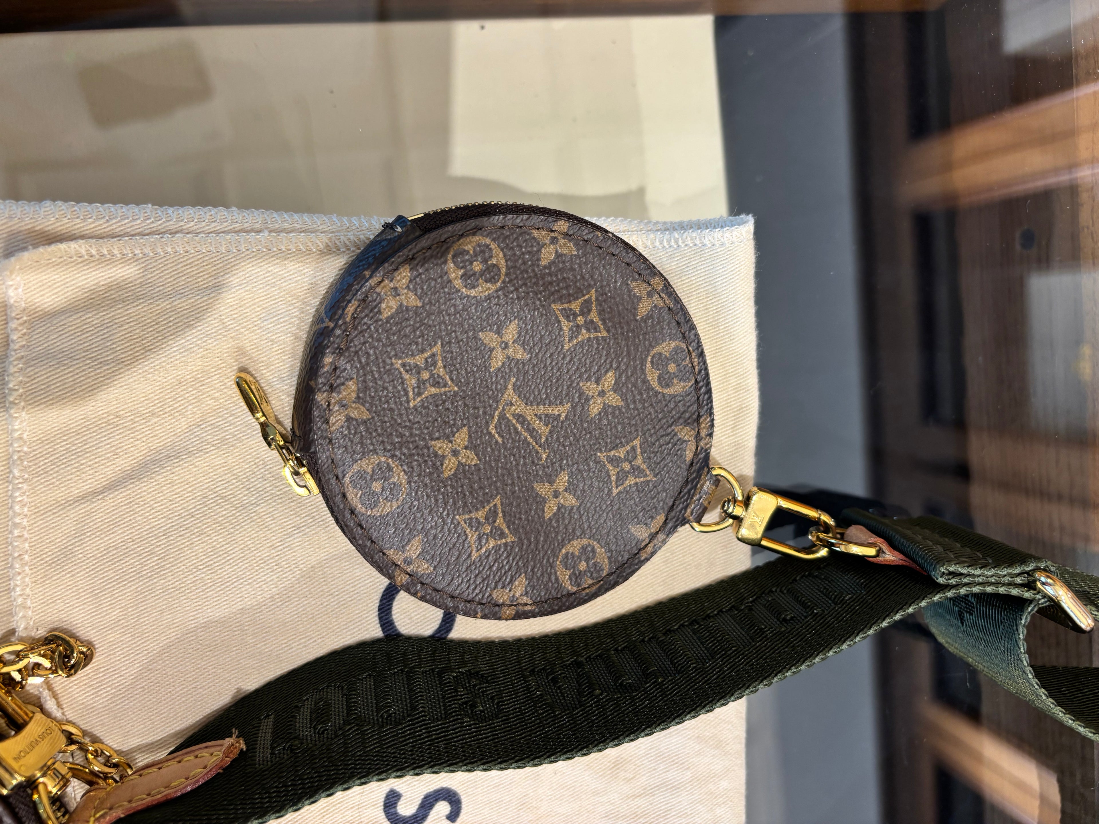 Louis Vuitton Multipochette