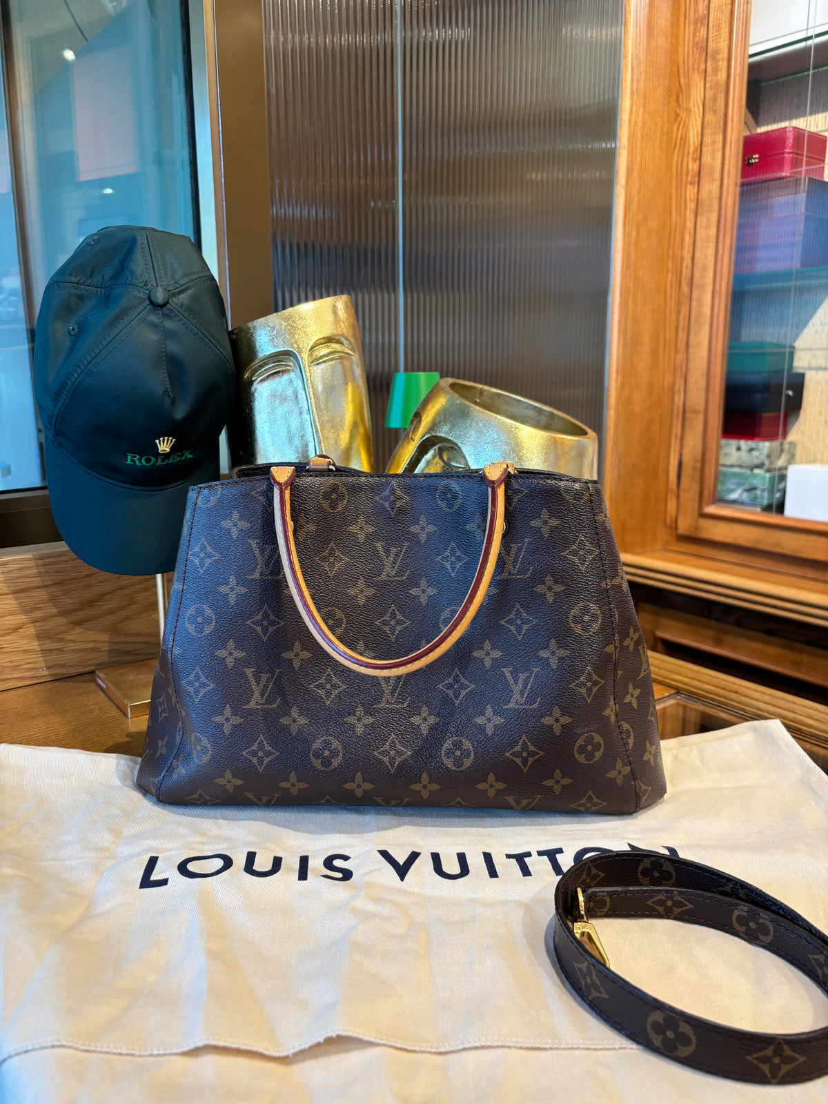 Louis Vuitton Montaigne