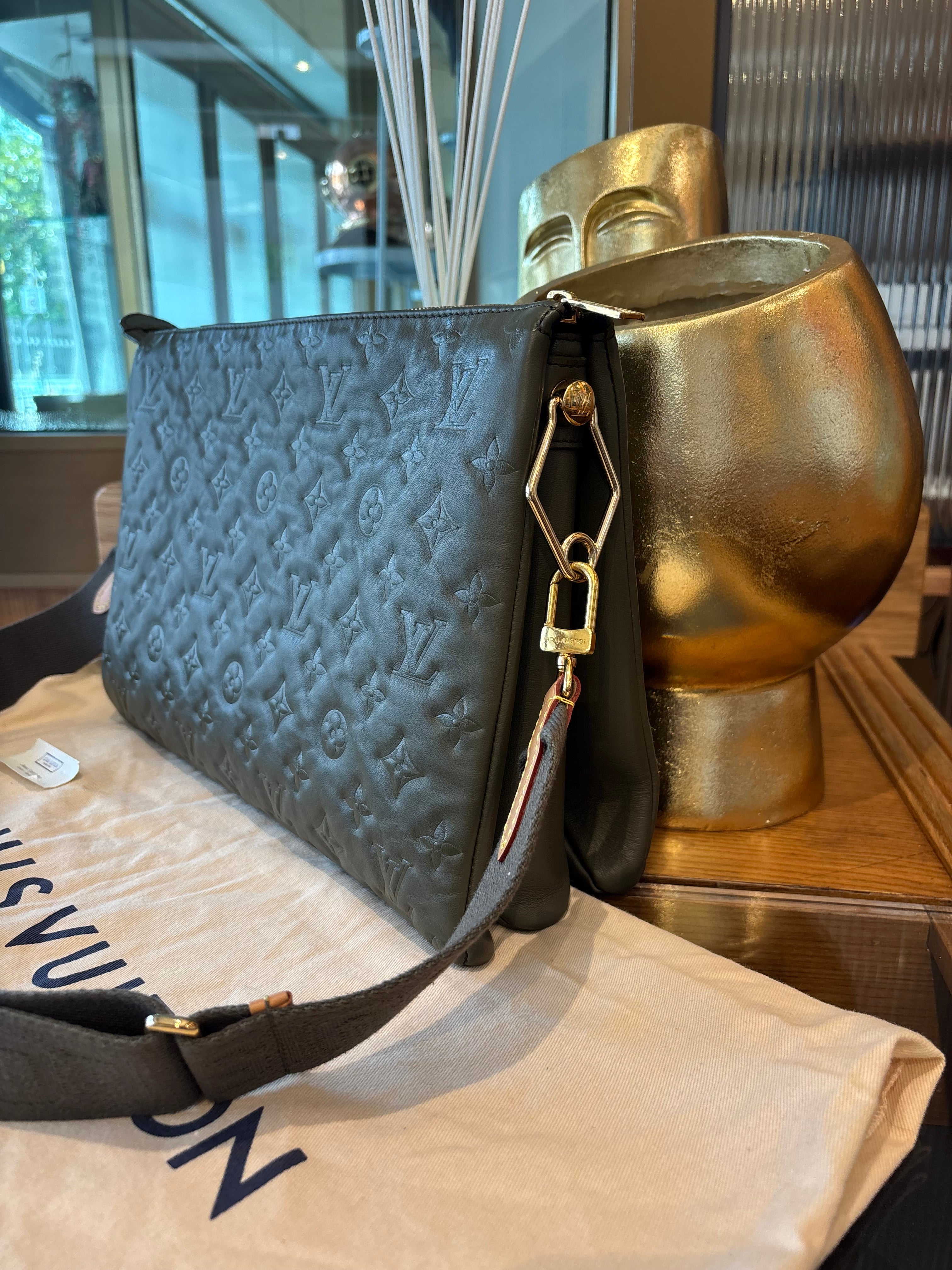 Louis Vuitton Coussin