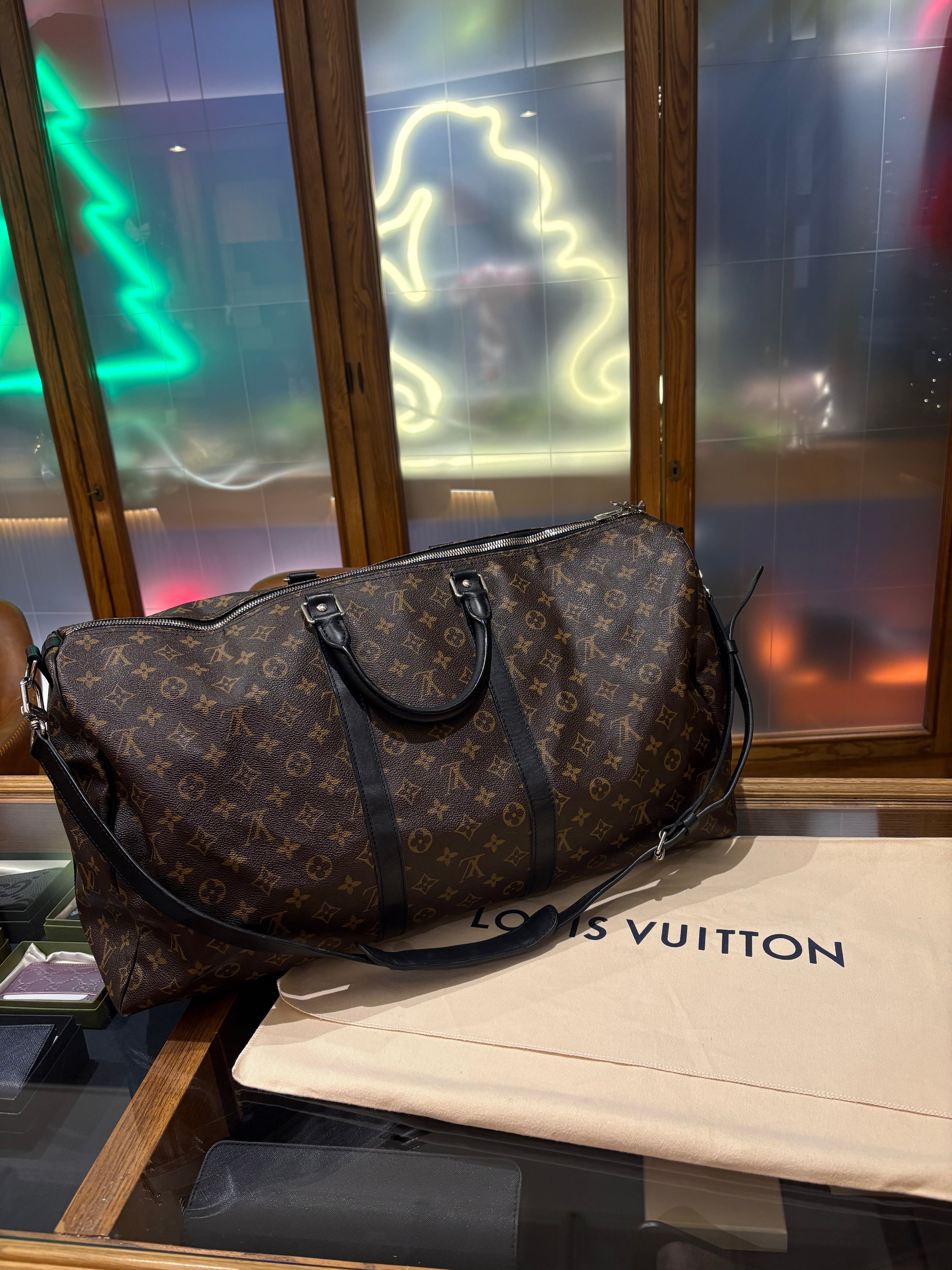 Keepal Louis Vuitton